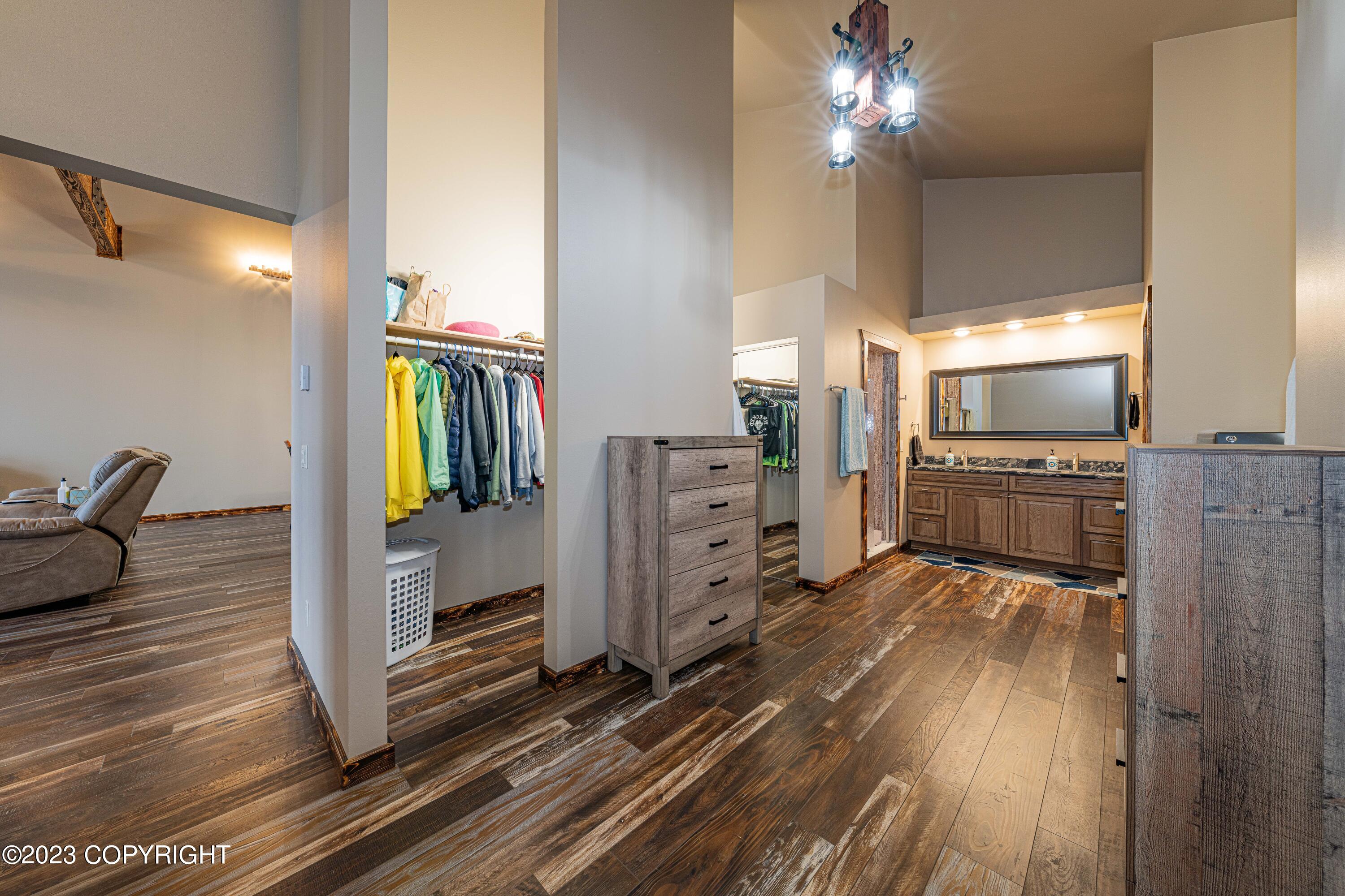 1546 Sterling Highway