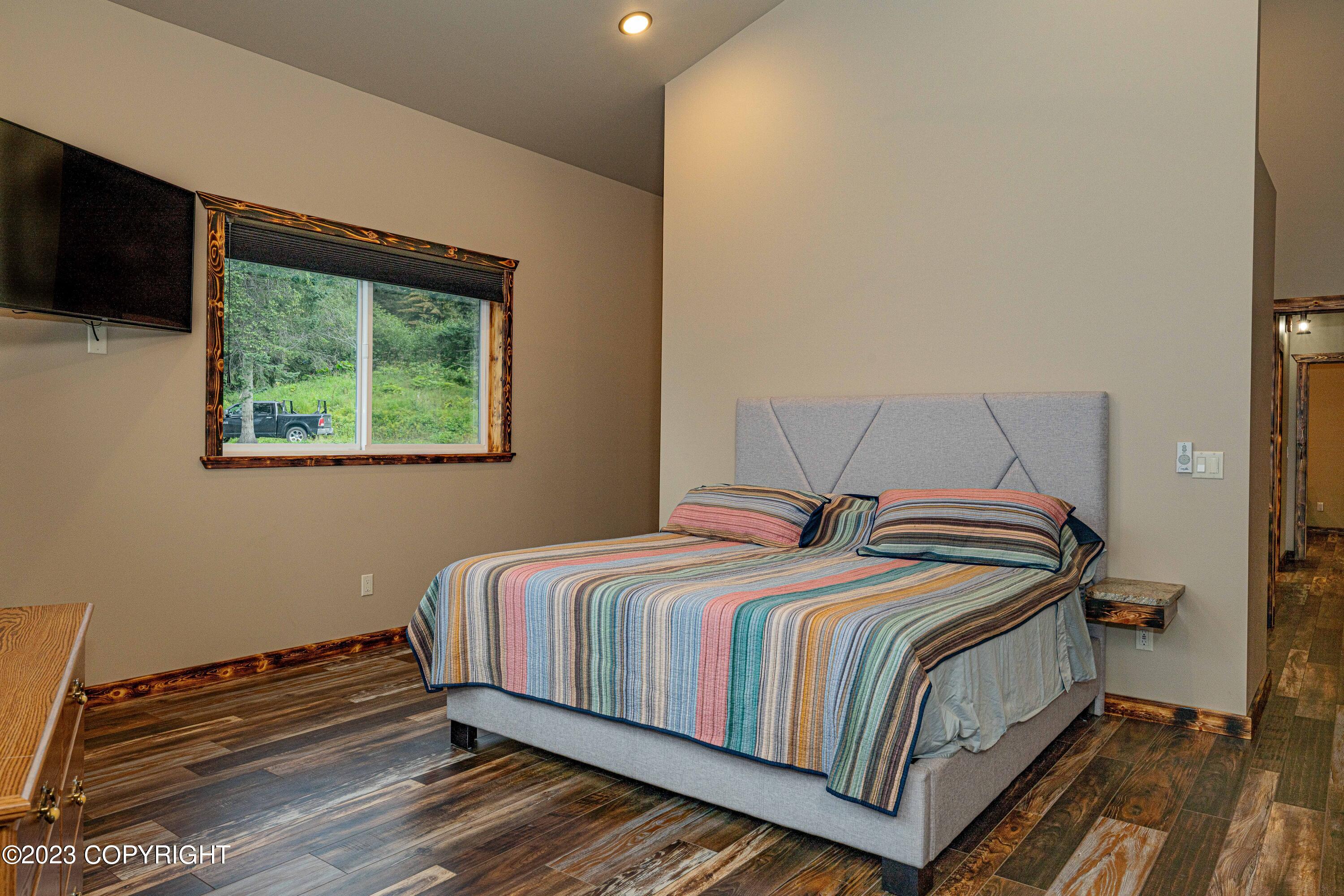 1546 Sterling Highway