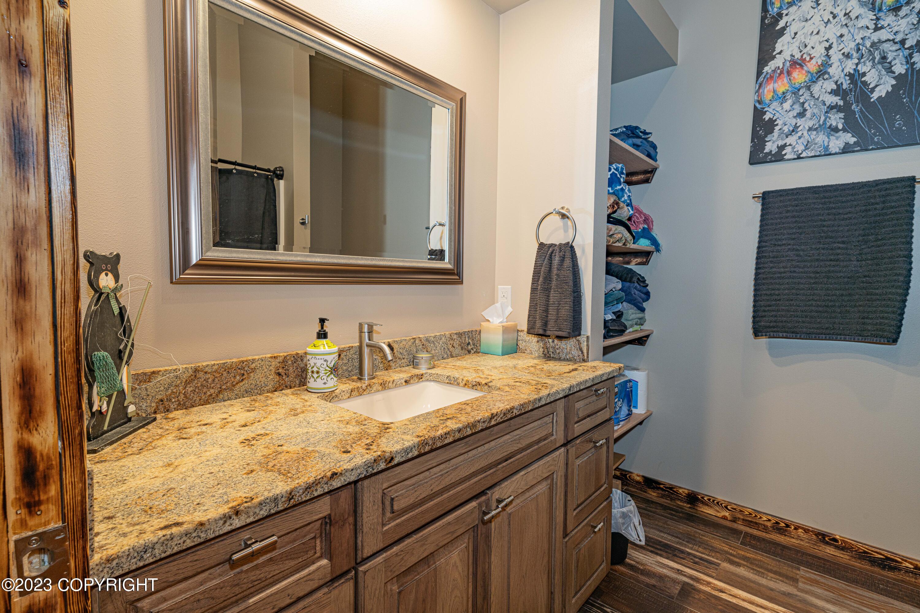 1546 Sterling Highway