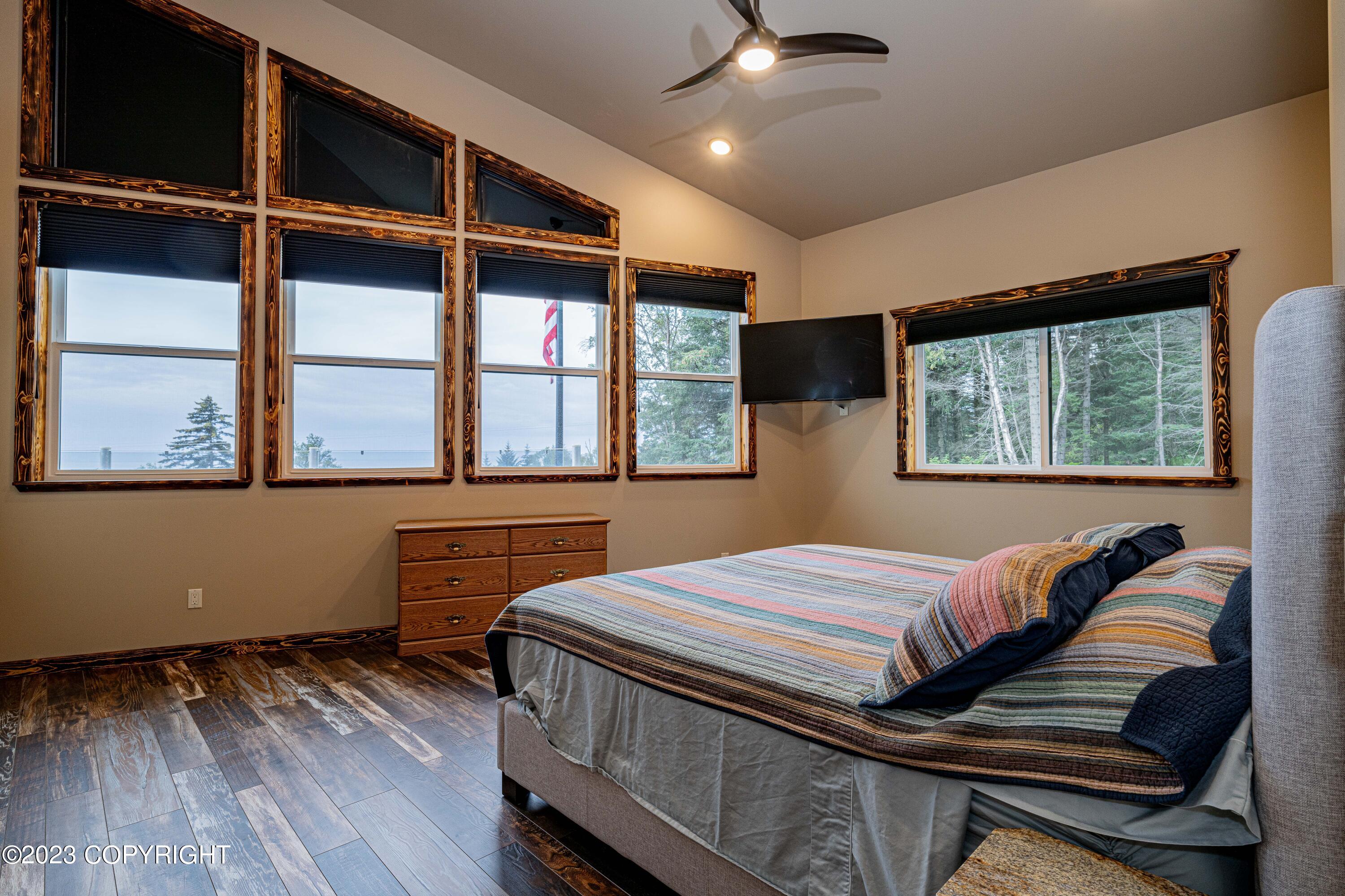 1546 Sterling Highway