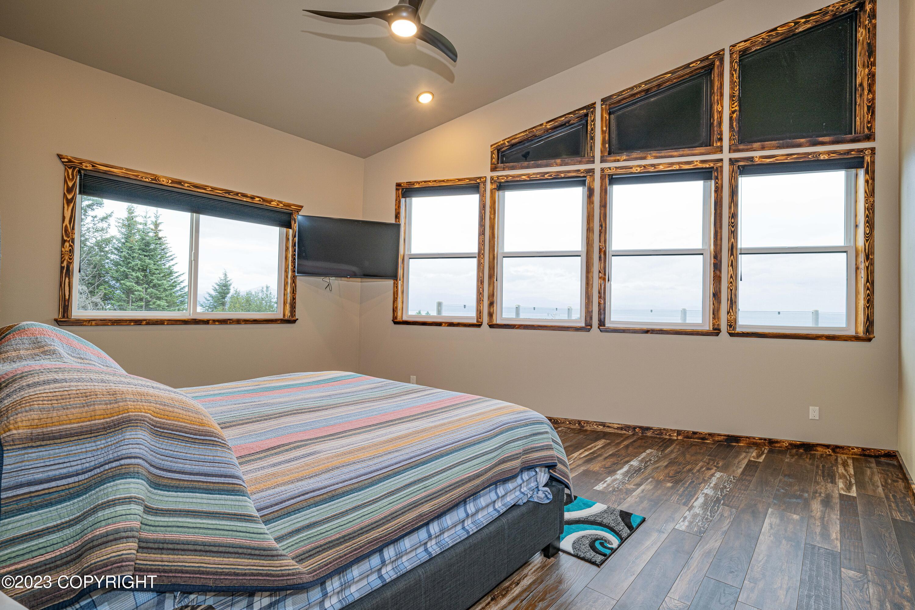 1546 Sterling Highway