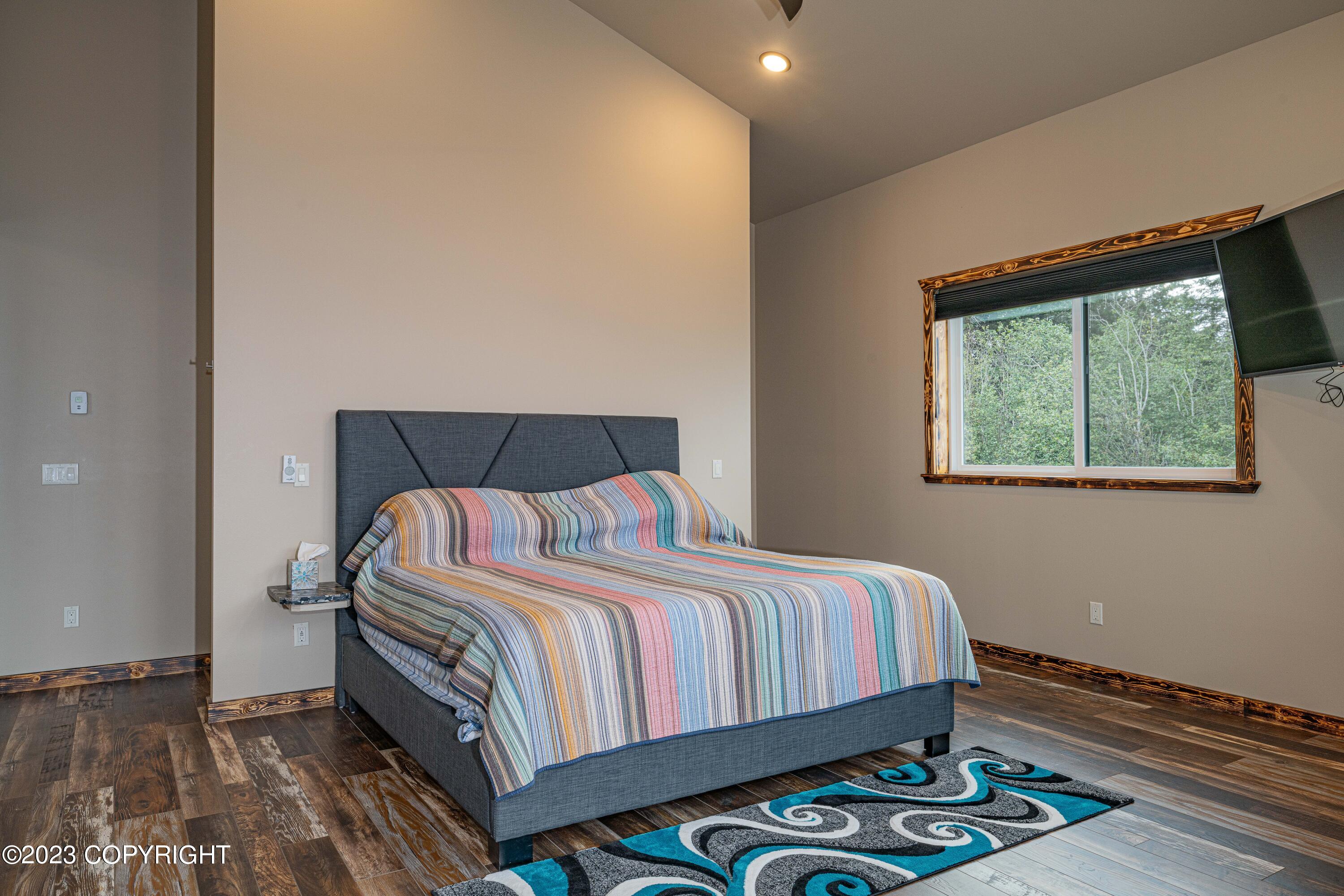 1546 Sterling Highway