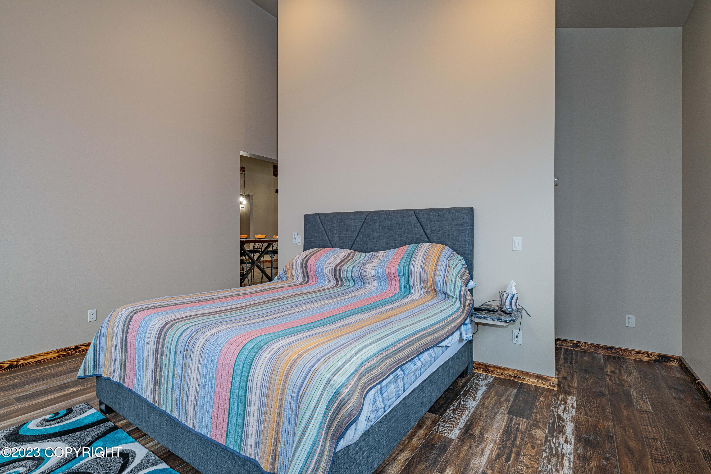 1546 Sterling Highway