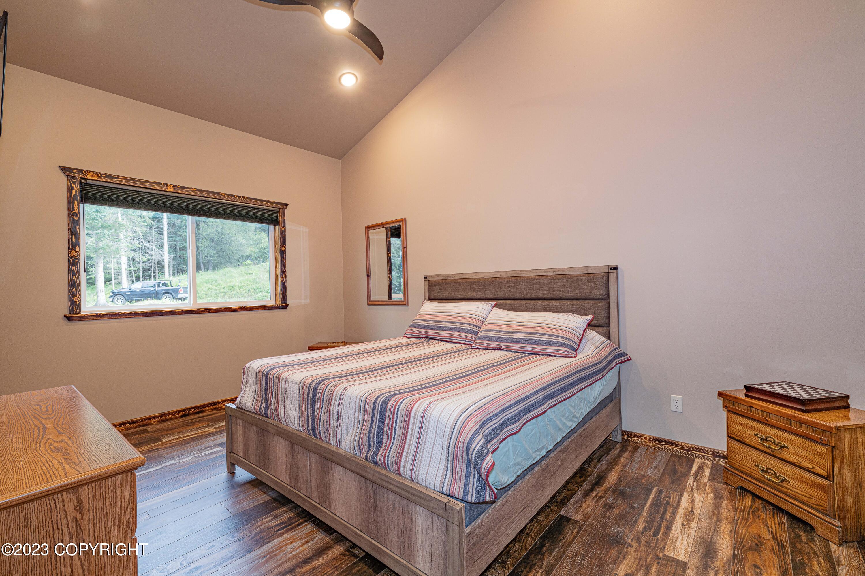 1546 Sterling Highway