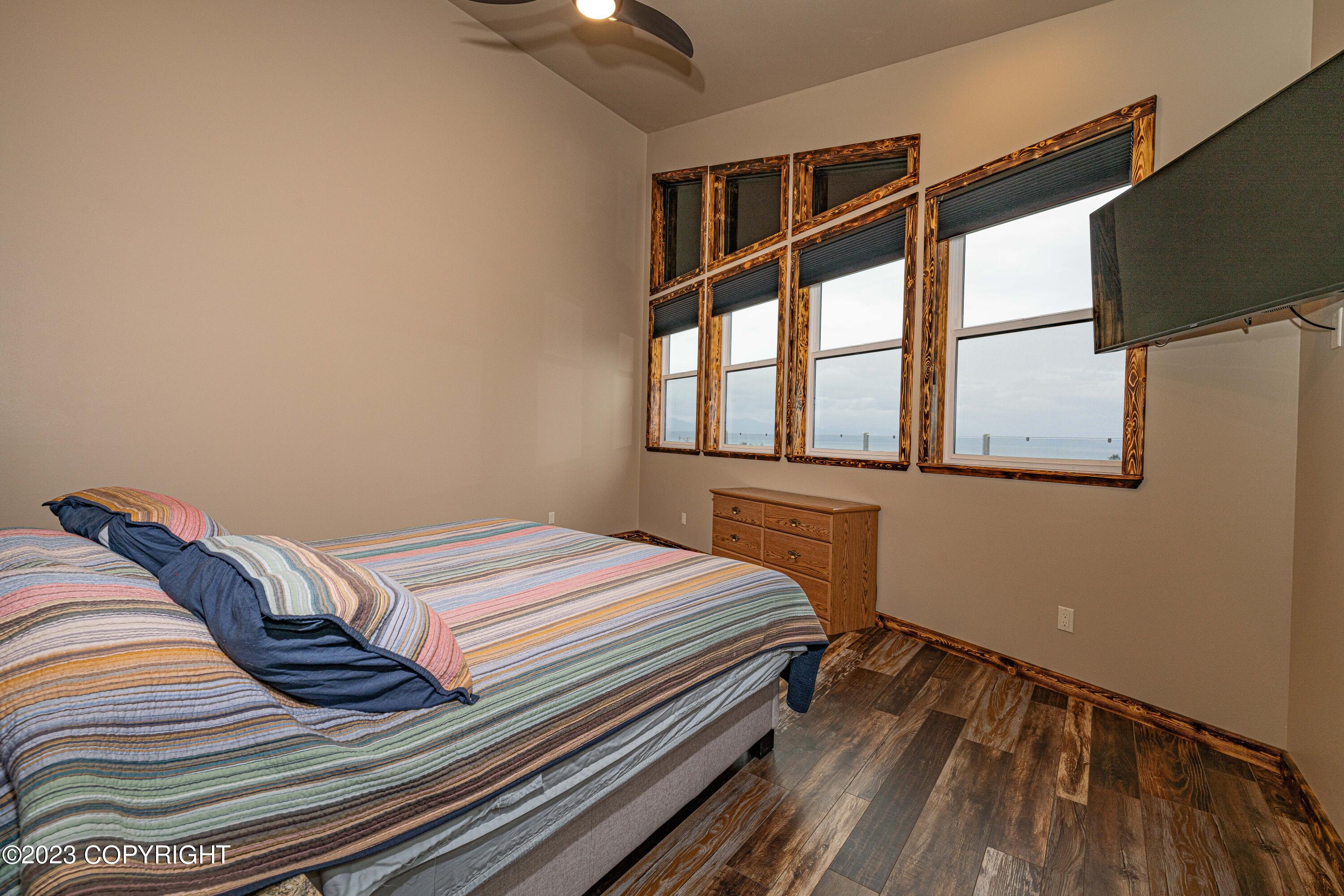 1546 Sterling Highway