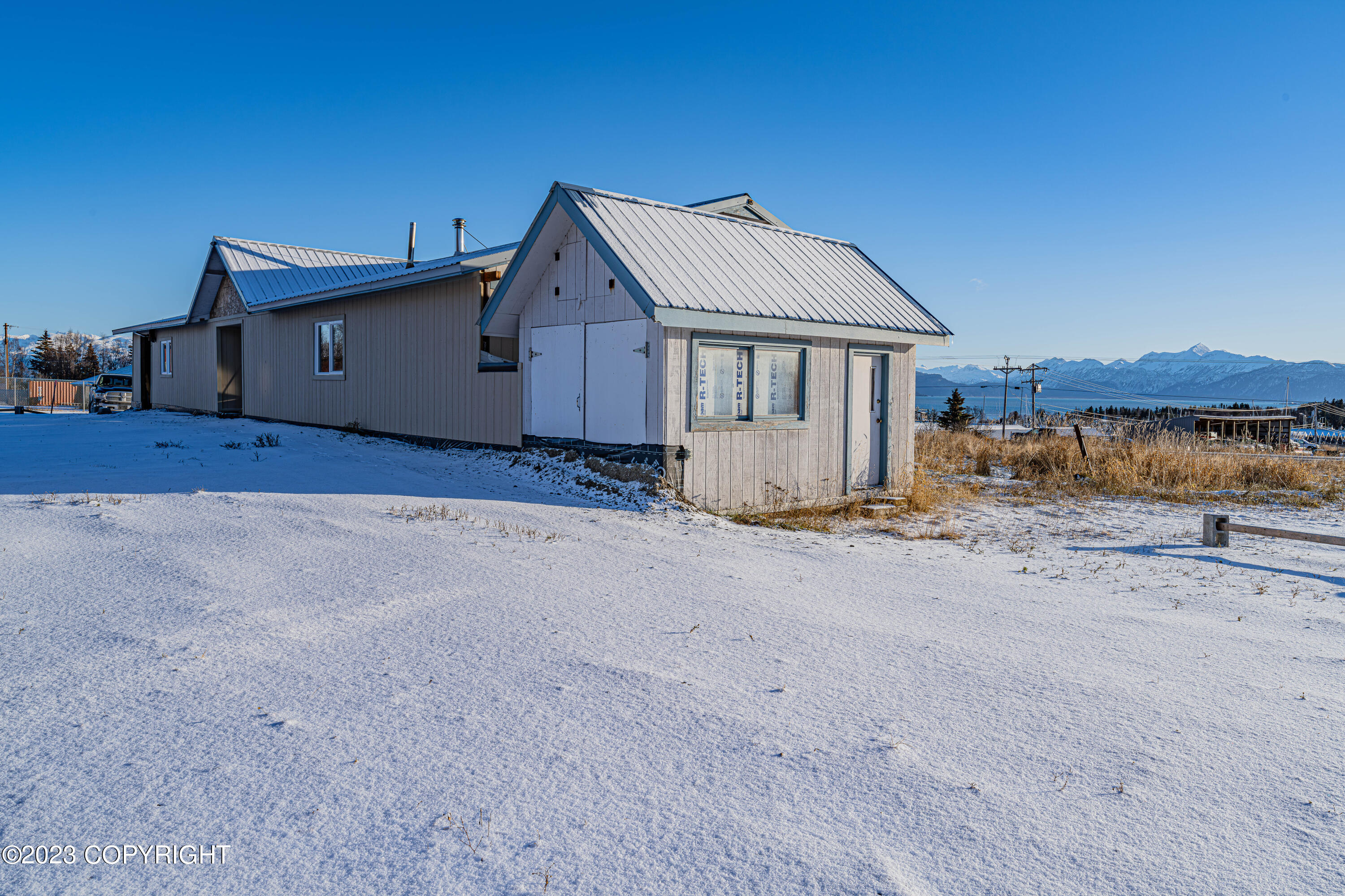 60456 E End Road
