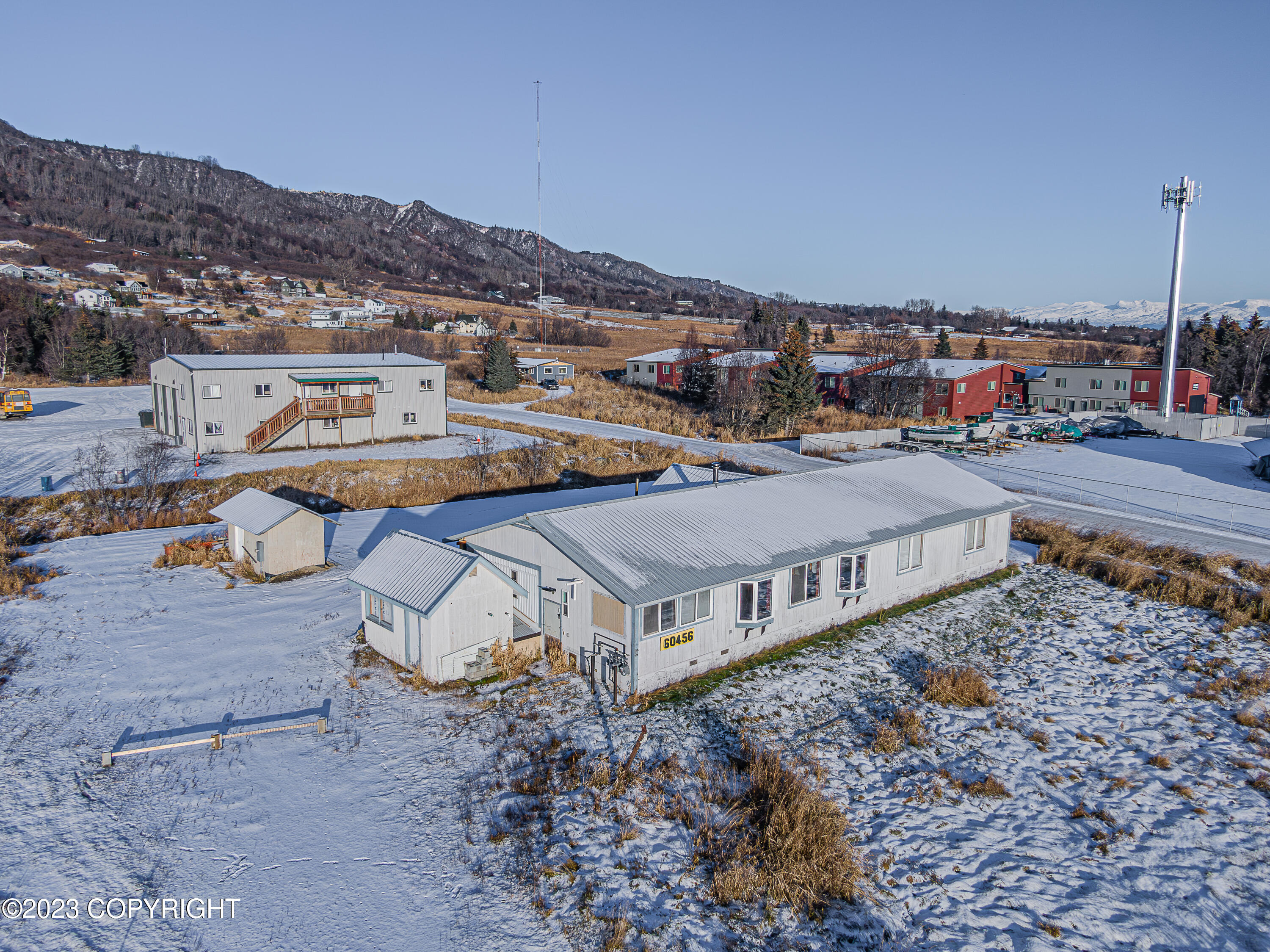 60456 E End Road
