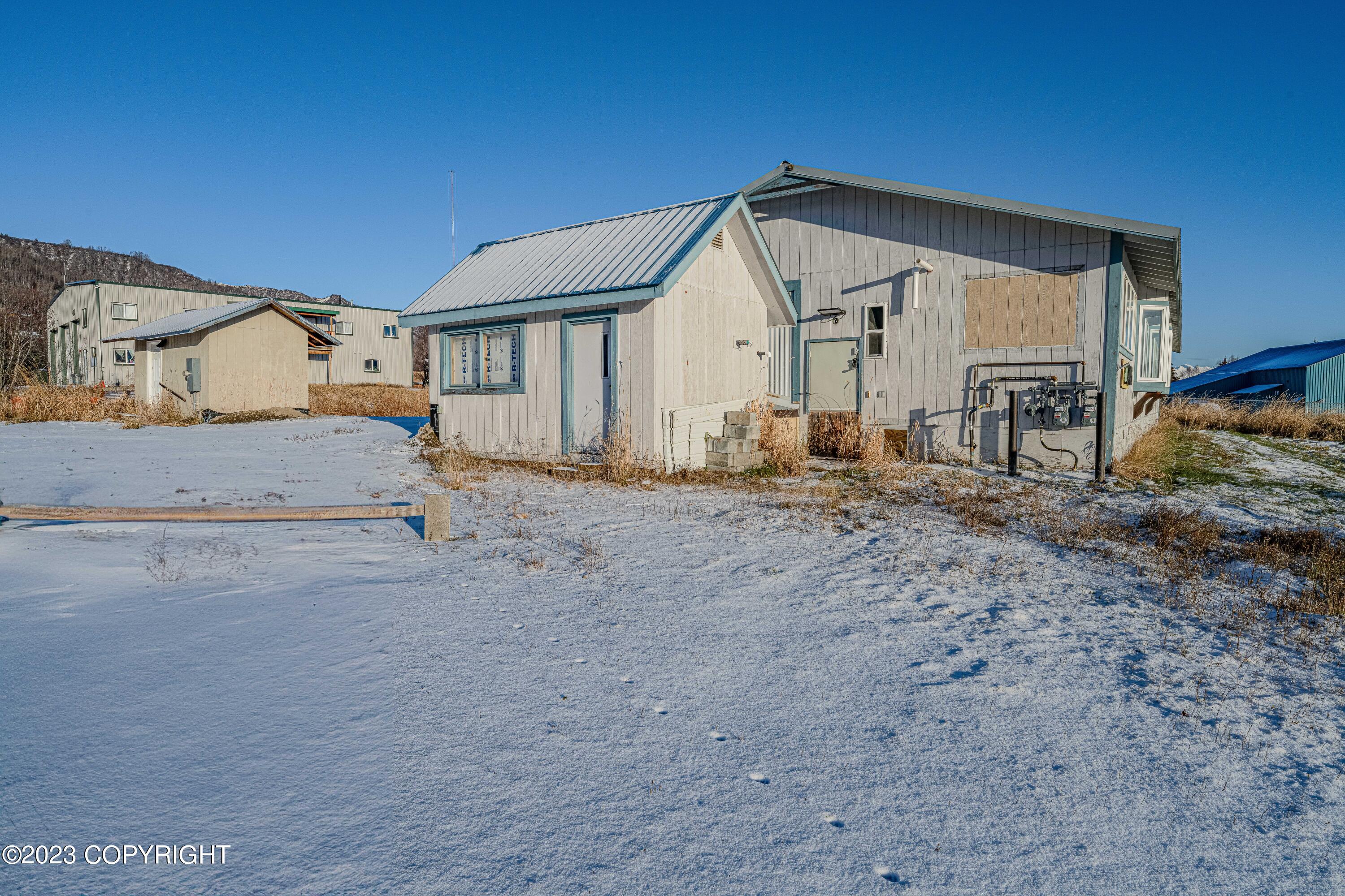 60456 E End Road