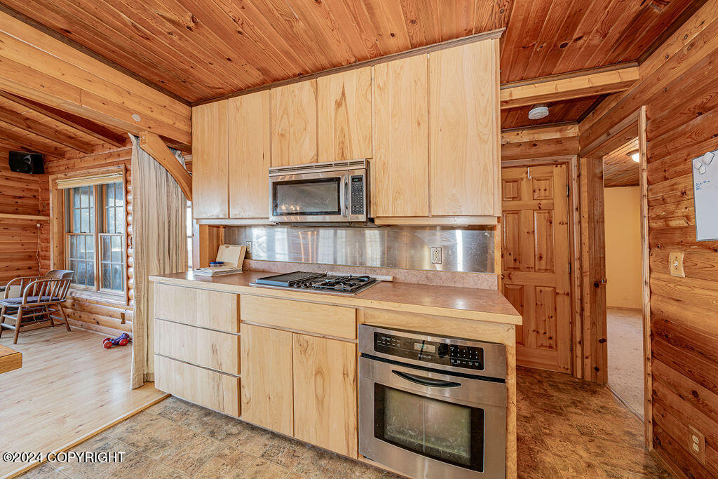 40349 Portlock Drive