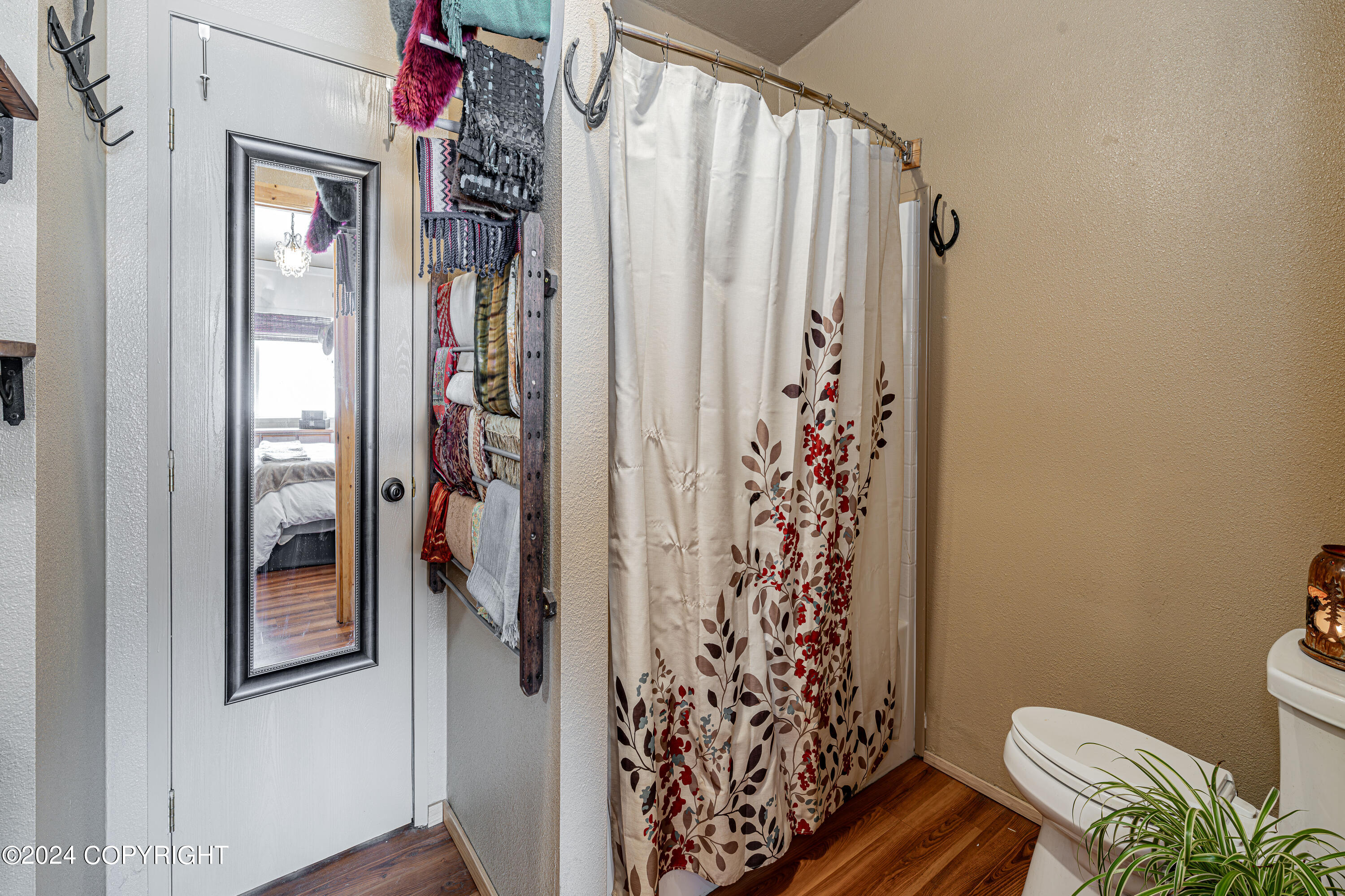 35090 Quartz Creek Road