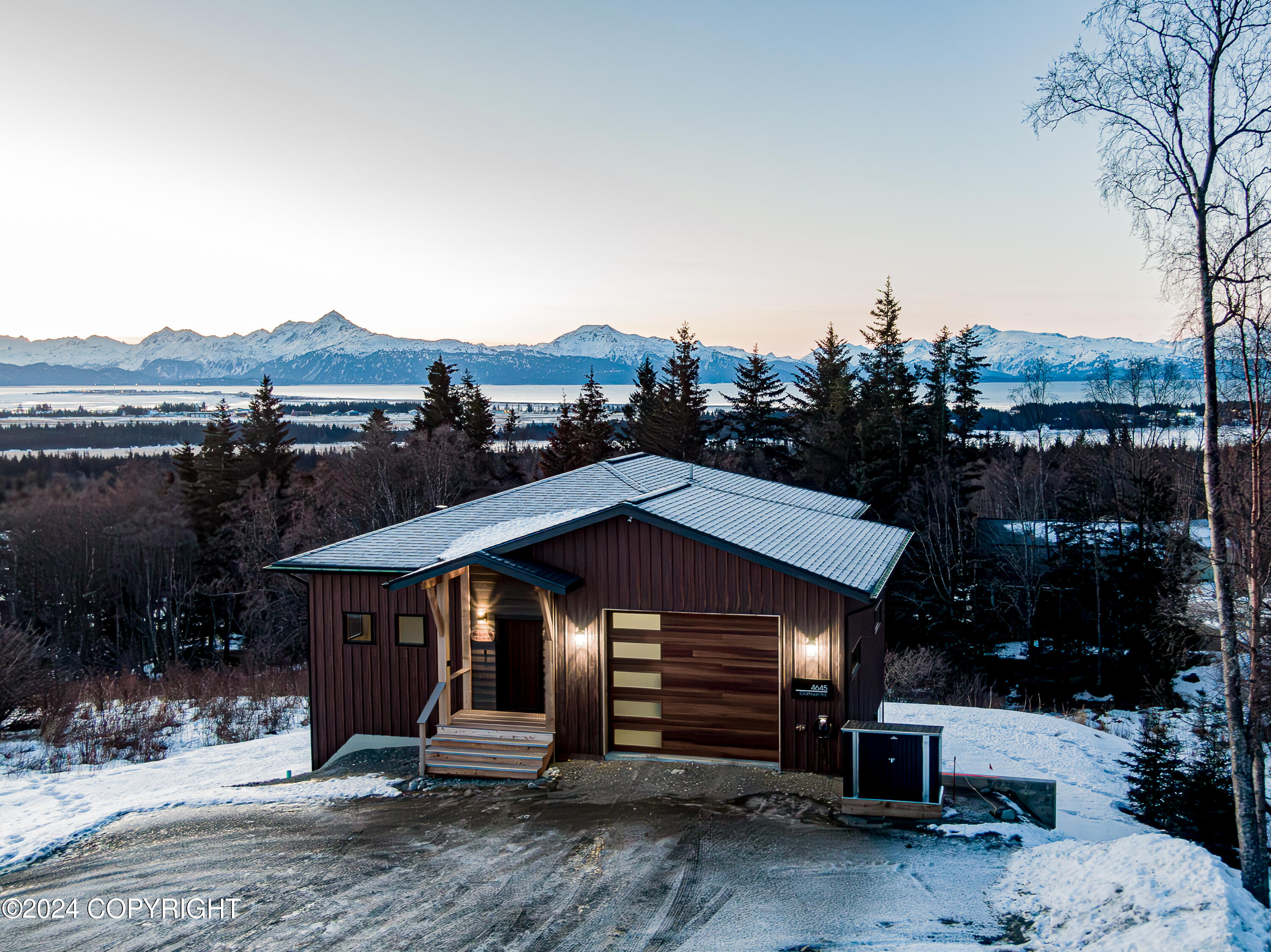 4645 Craftsman Road