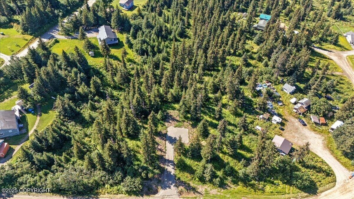 4825 Diamond Creek Place