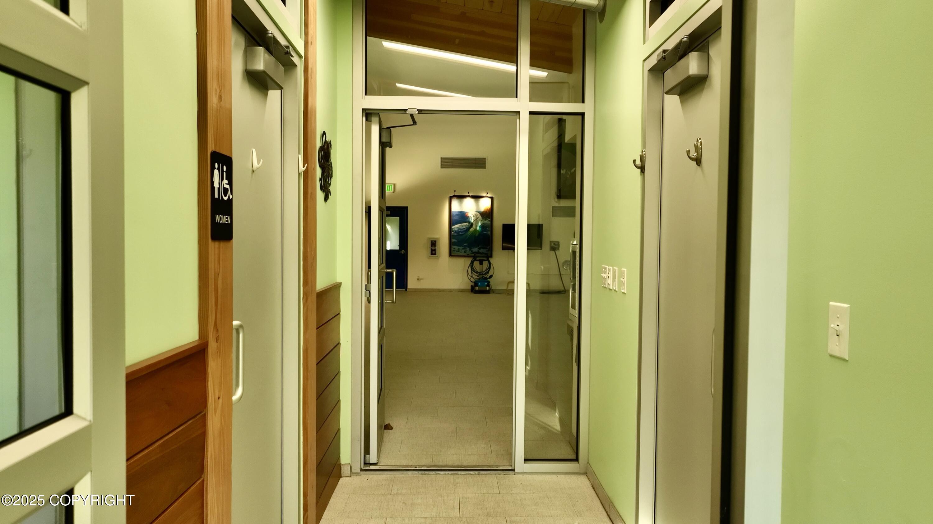 210 W Fairview Avenue, Homer