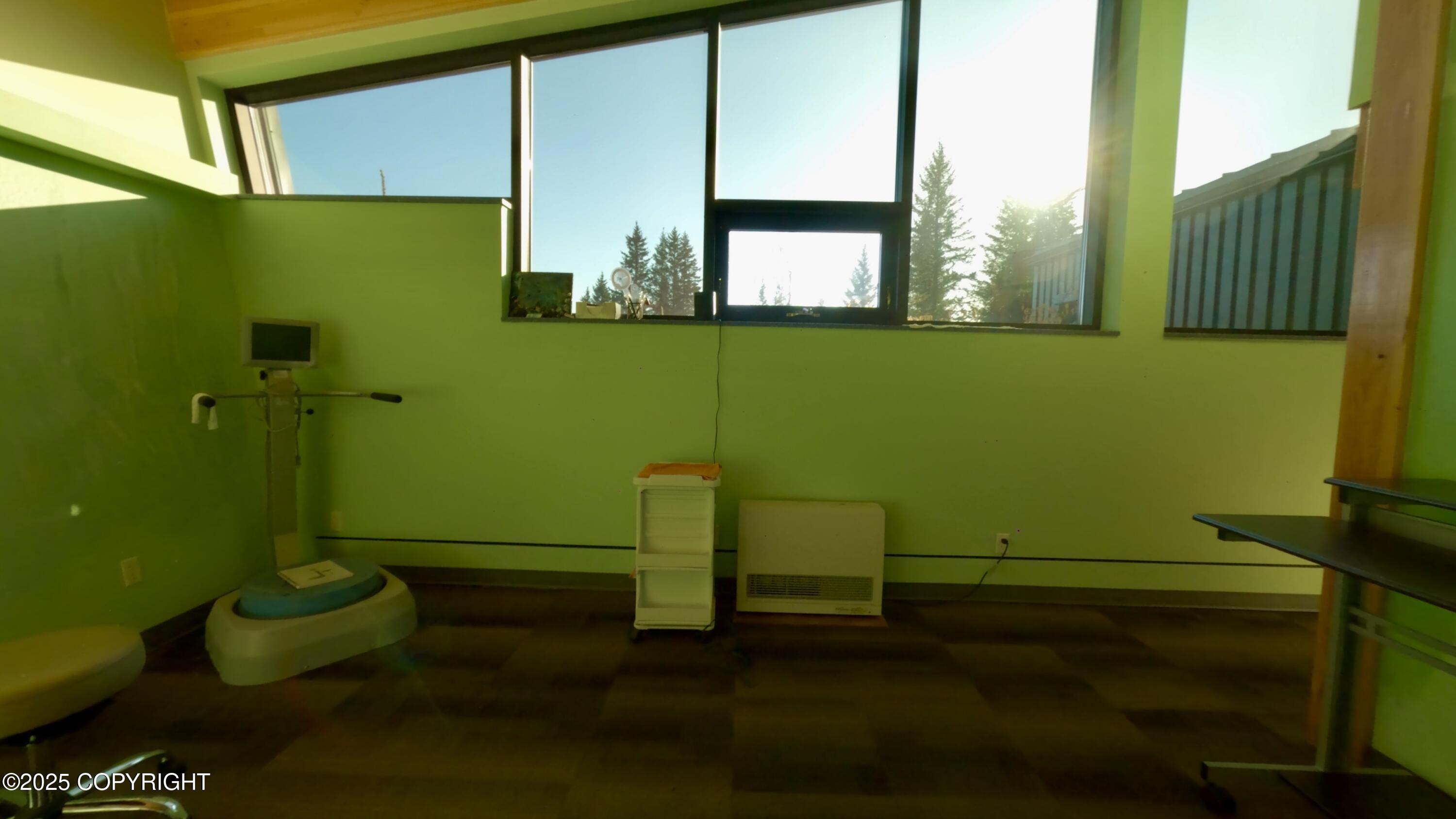 210 W Fairview Avenue, Homer