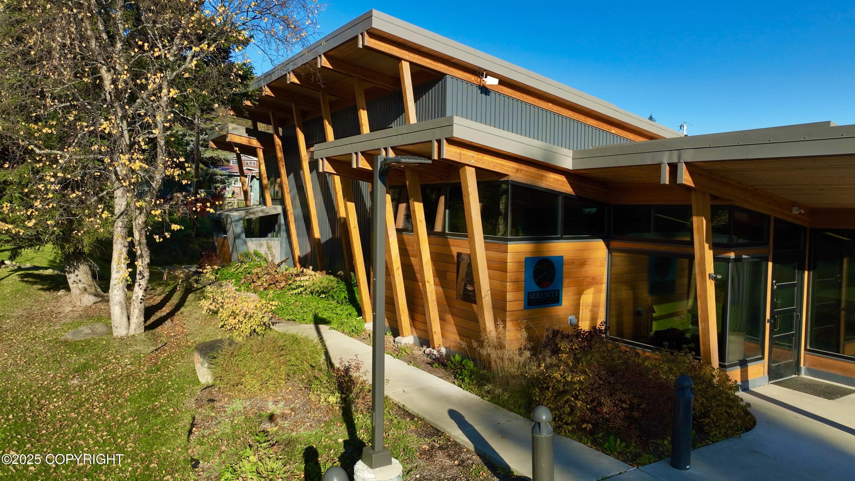 210 W Fairview Avenue, Homer