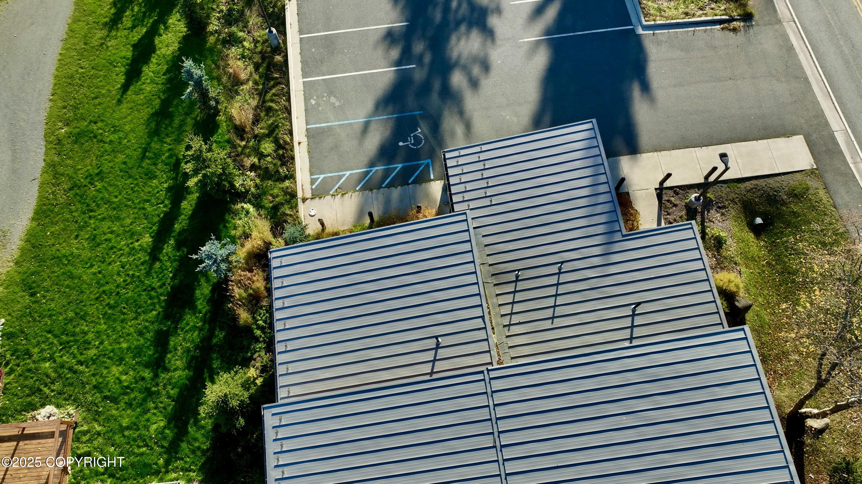 210 W Fairview Avenue, Homer