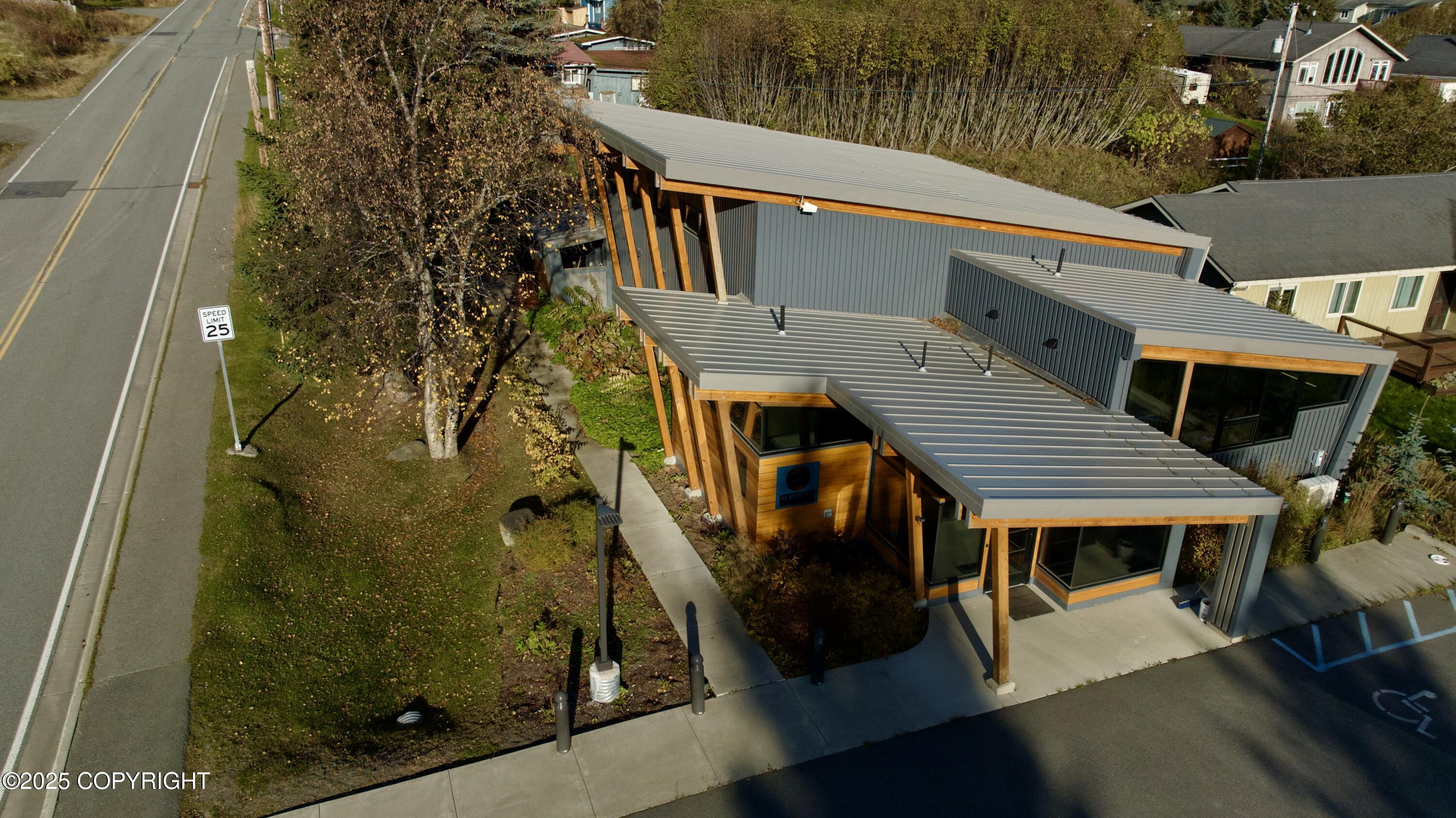 210 W Fairview Avenue, Homer