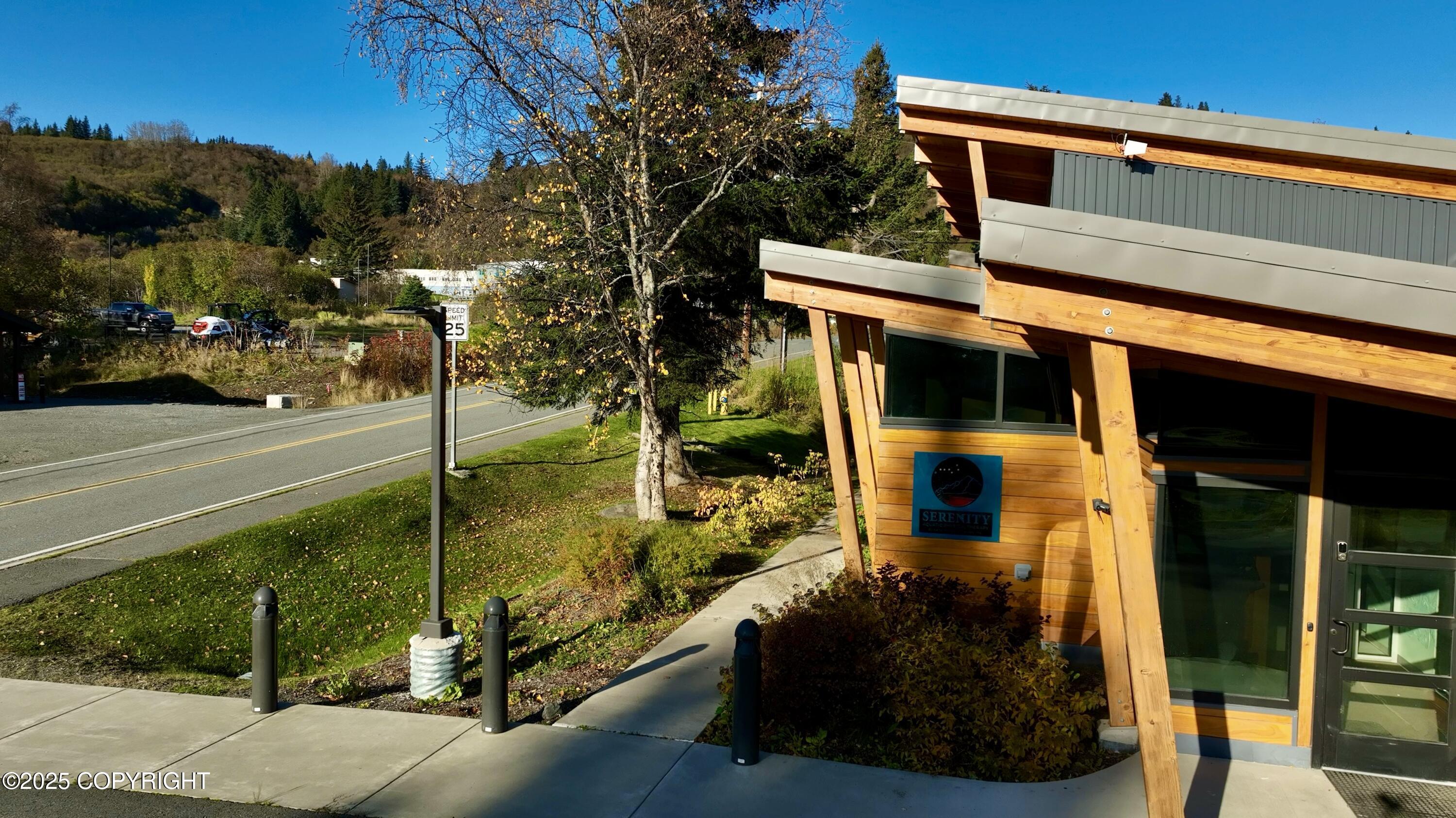 210 W Fairview Avenue, Homer