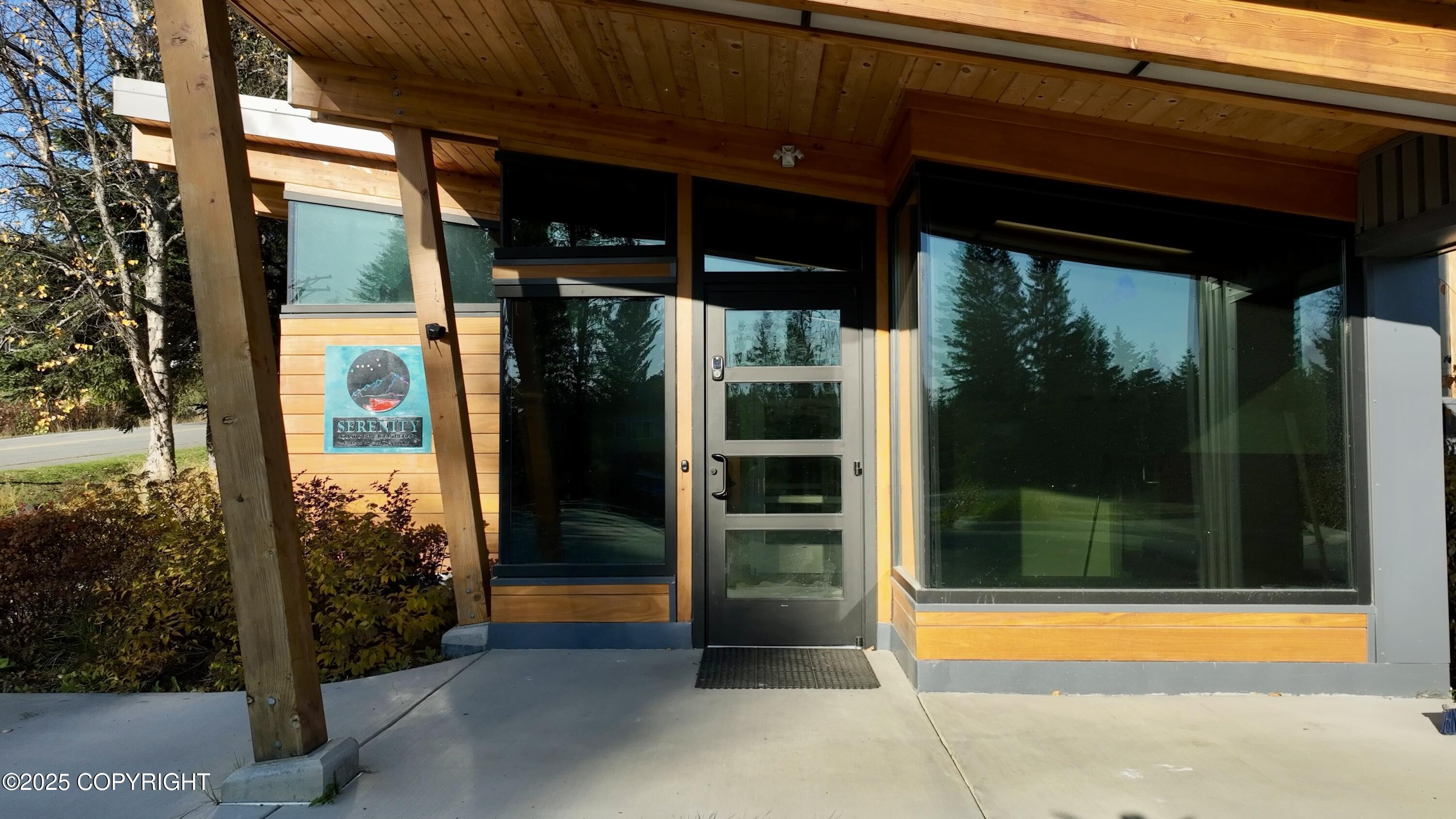 210 W Fairview Avenue, Homer