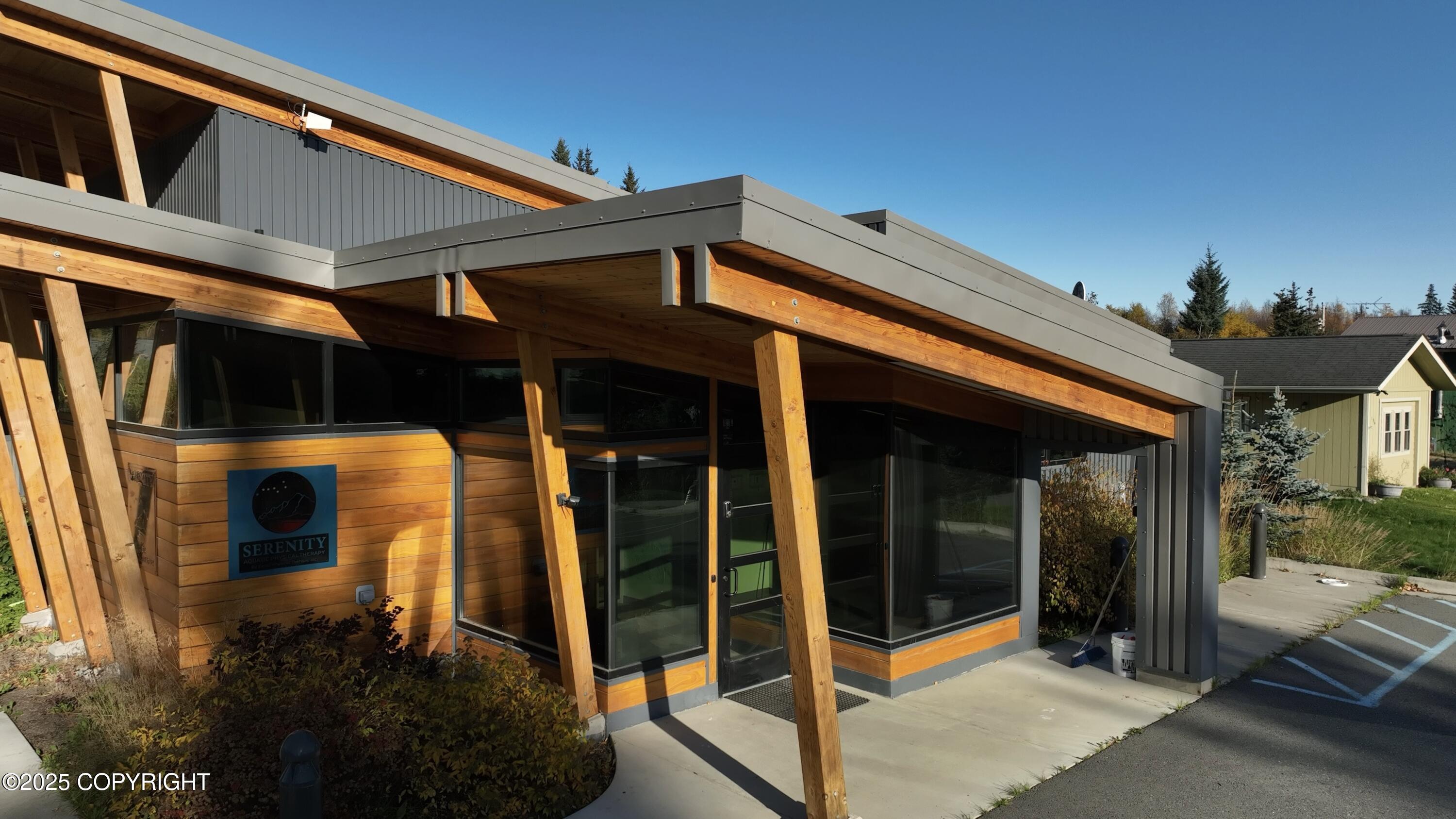 210 W Fairview Avenue, Homer