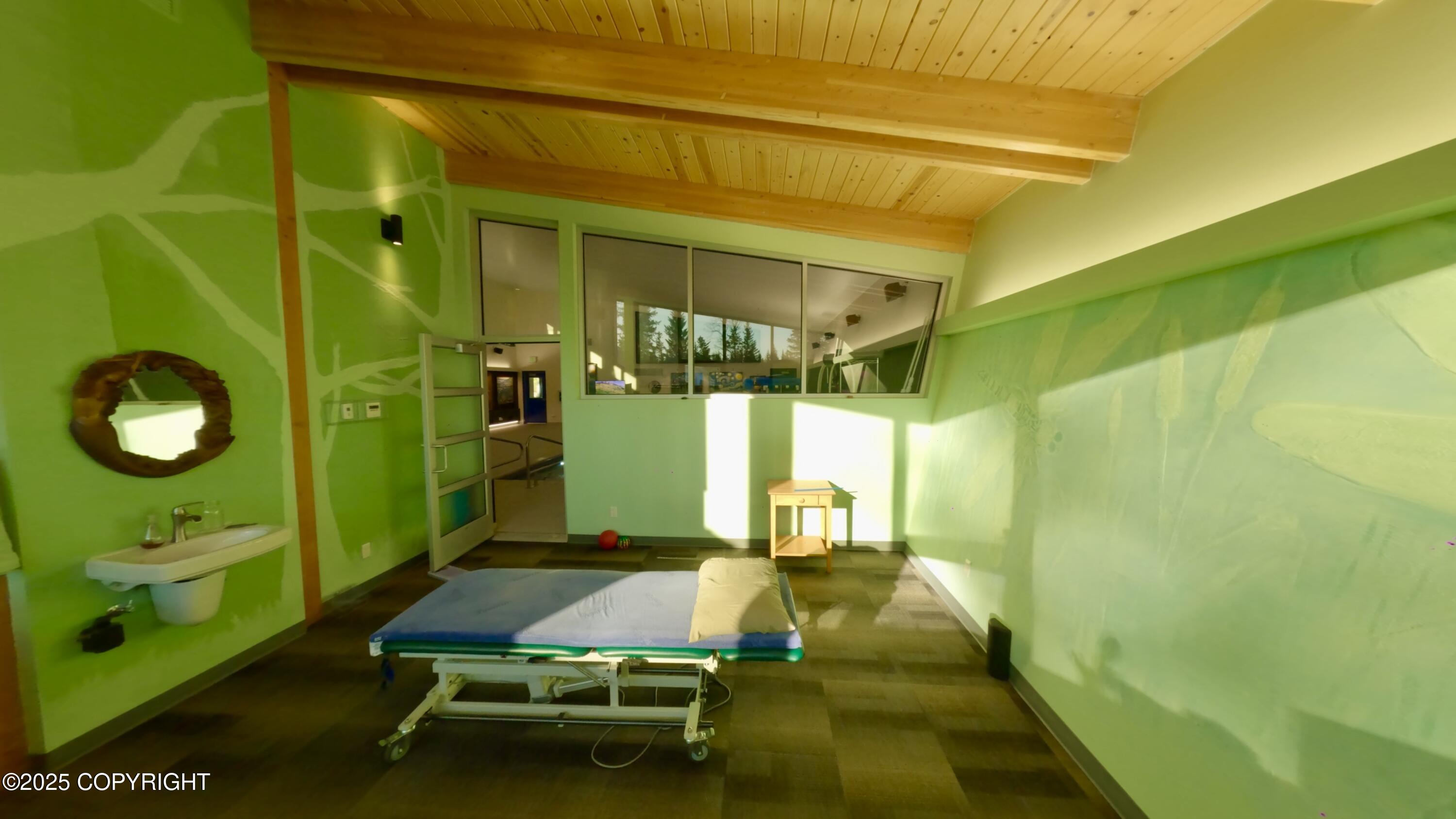 210 W Fairview Avenue, Homer