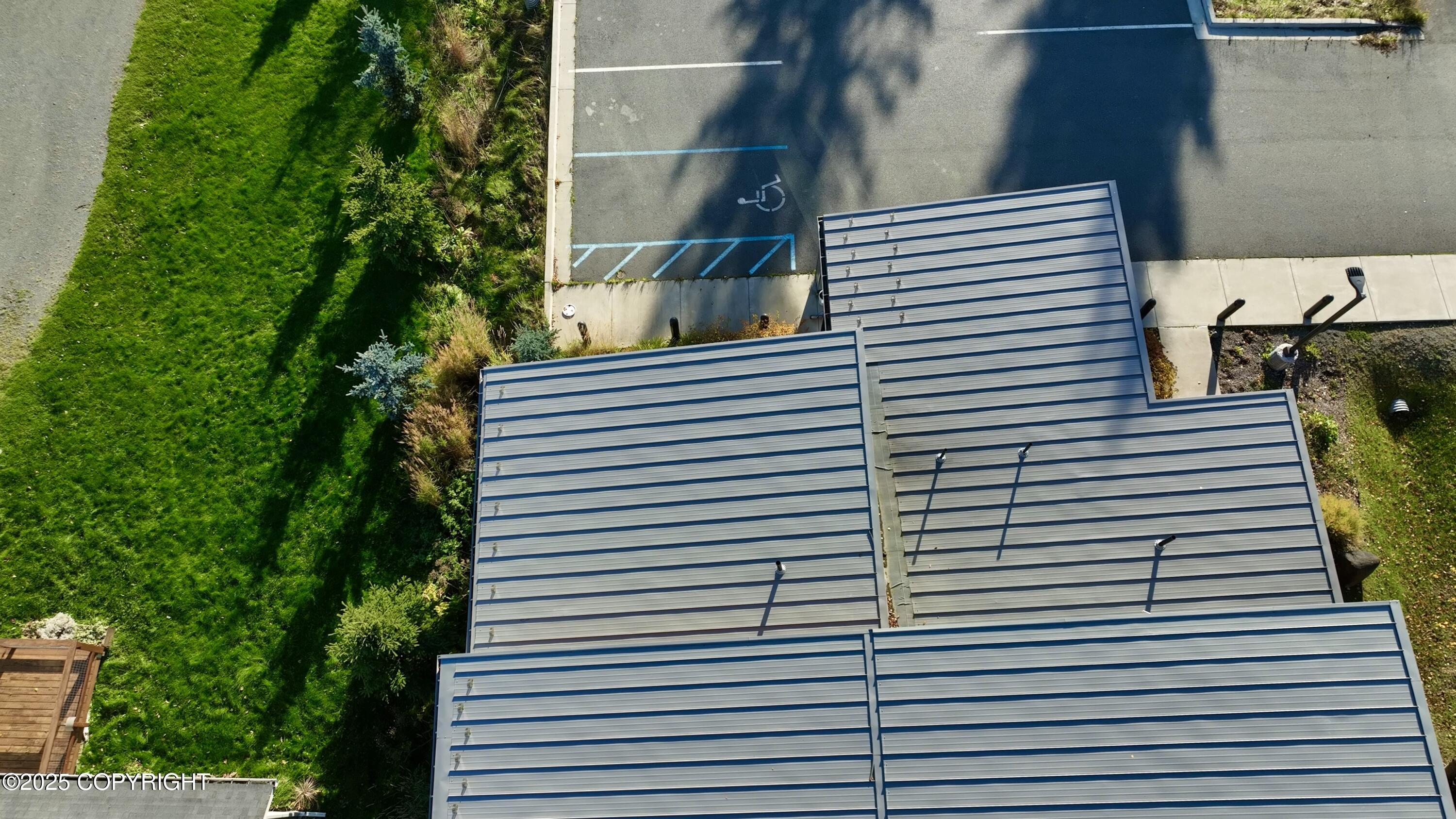 210 W Fairview Avenue, Homer