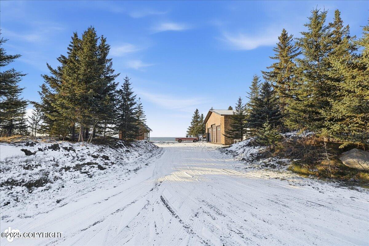 34143 HMS Resolution Road