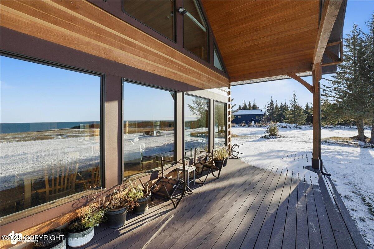 34143 HMS Resolution Road