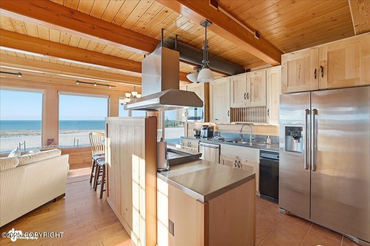 34143 HMS Resolution Road