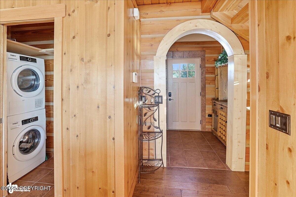 34143 HMS Resolution Road