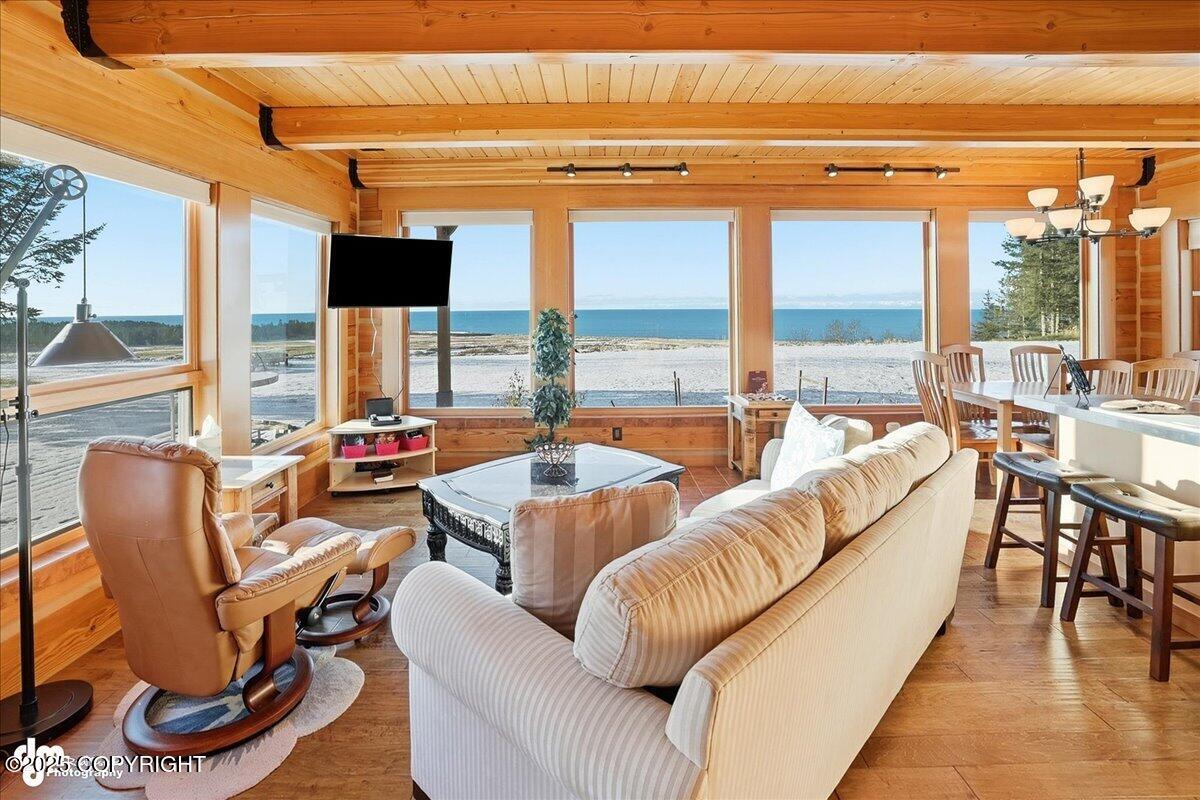 34143 HMS Resolution Road