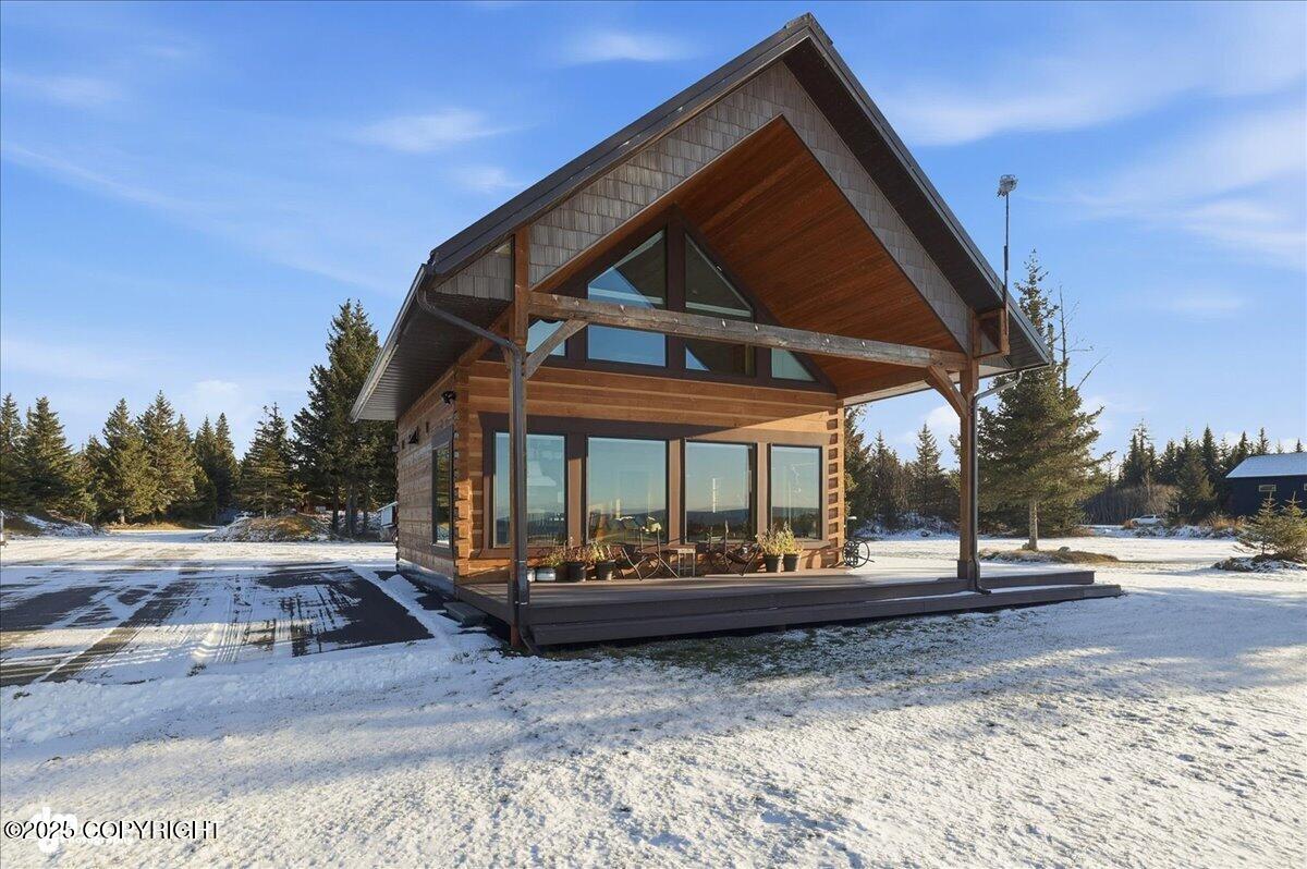 34143 HMS Resolution Road