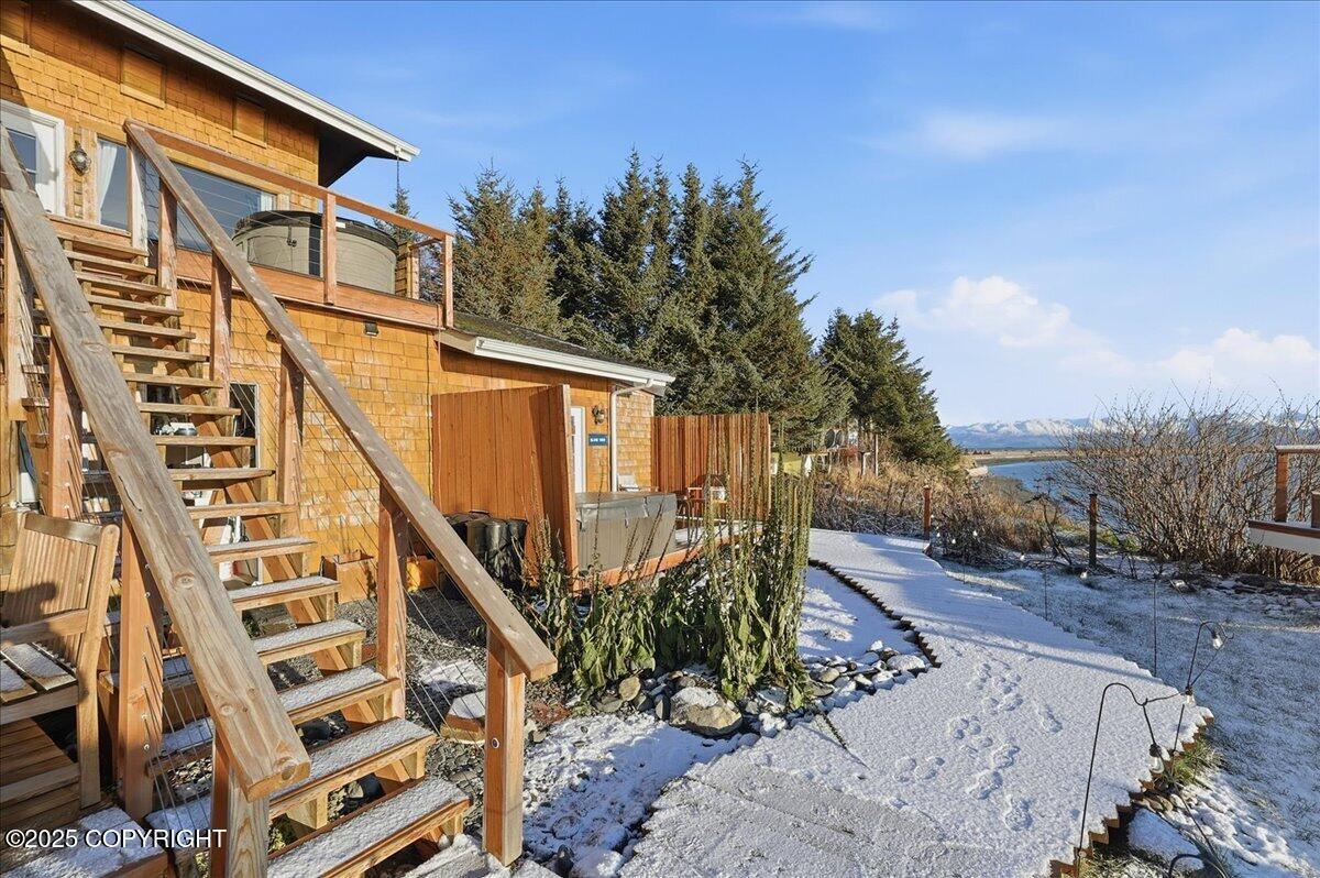 895 Ocean Drive Loop