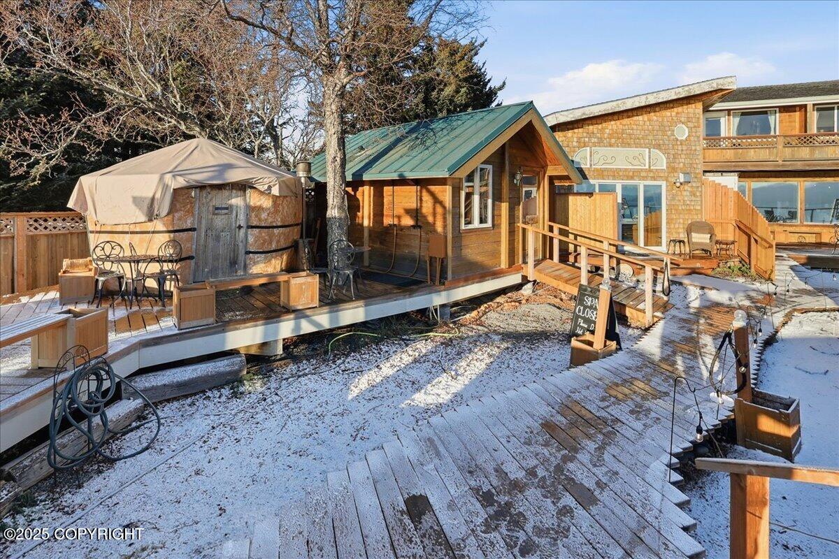 895 Ocean Drive Loop