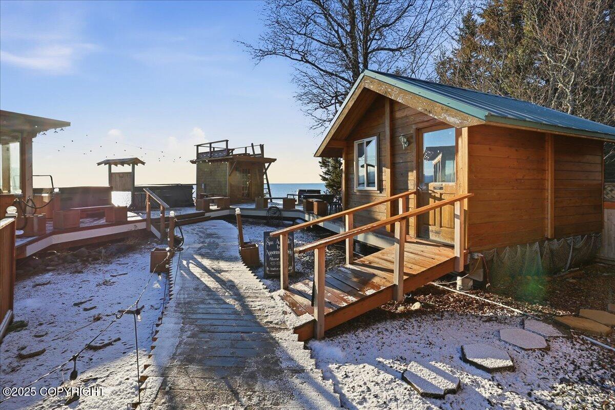 895 Ocean Drive Loop