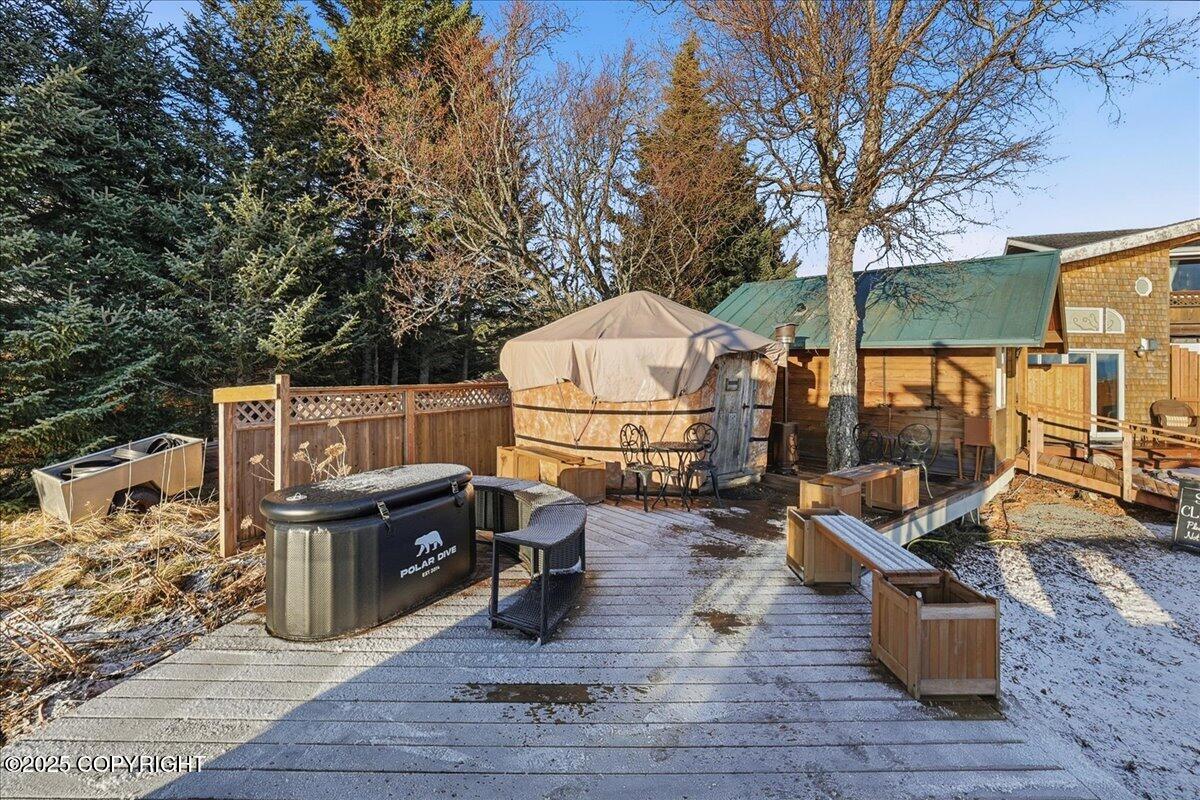 895 Ocean Drive Loop