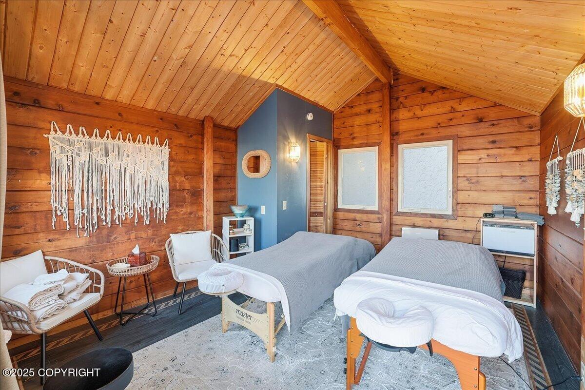 895 Ocean Drive Loop