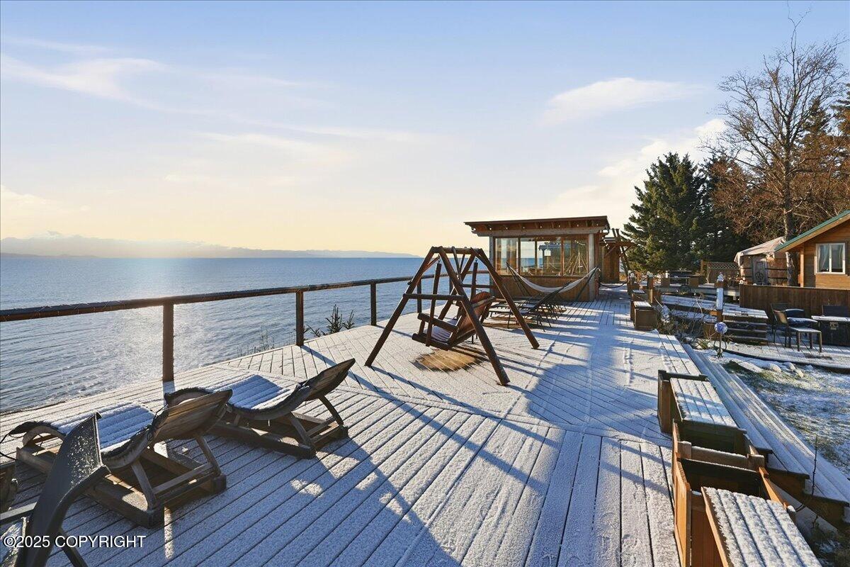 895 Ocean Drive Loop