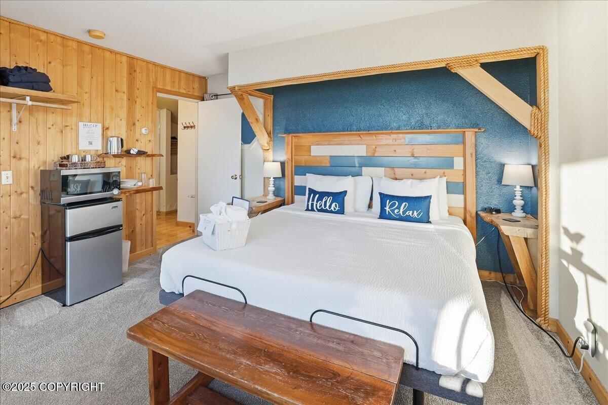 895 Ocean Drive Loop