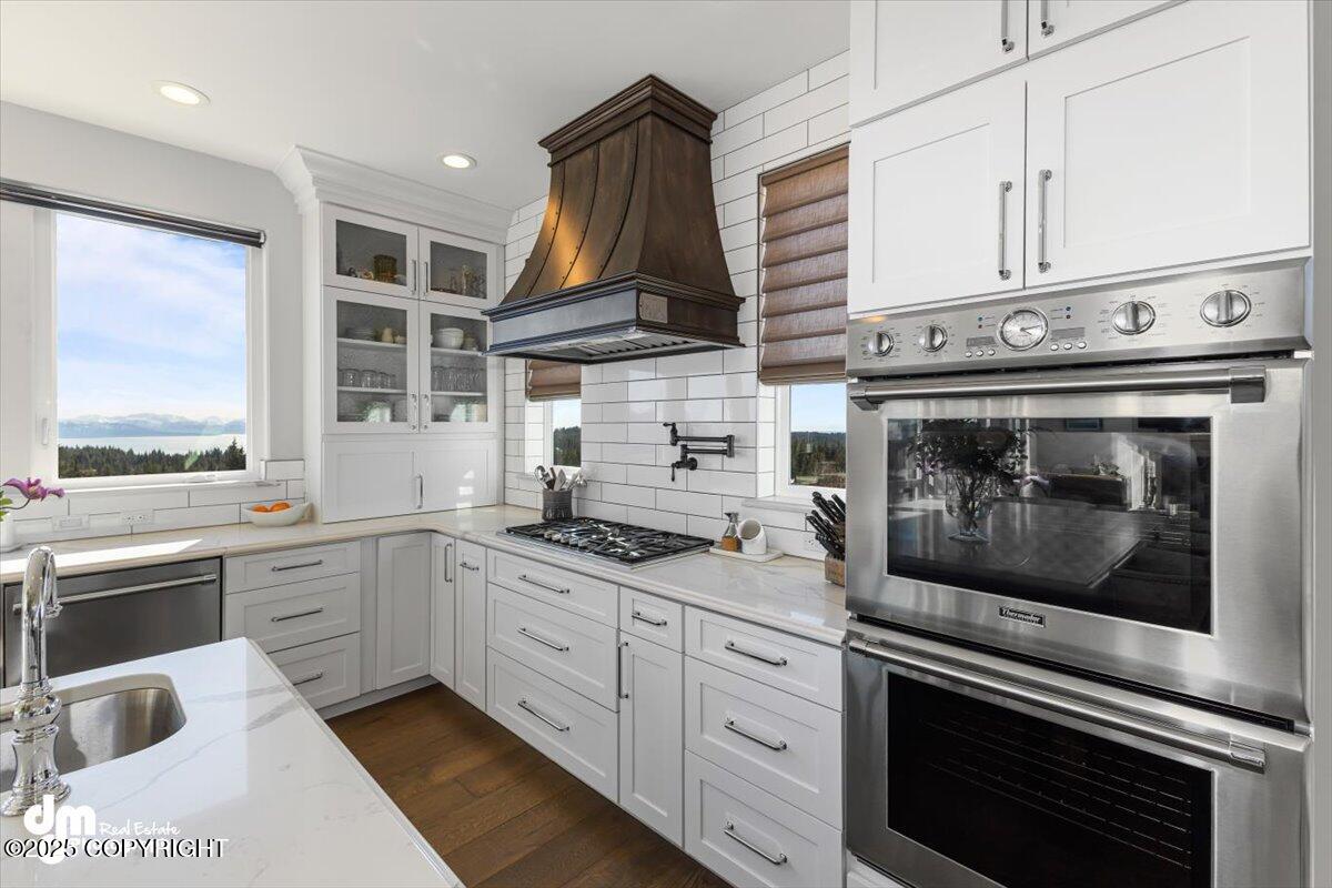 64000 Mineral Drive