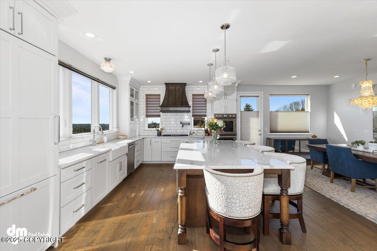 64000 Mineral Drive