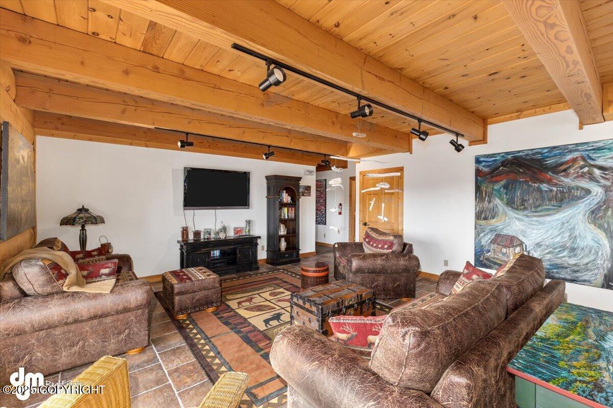 139 Skyline Drive