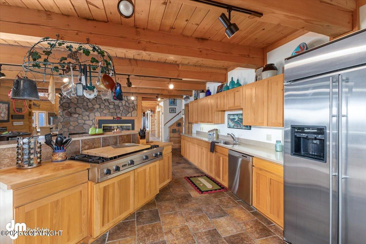139 Skyline Drive
