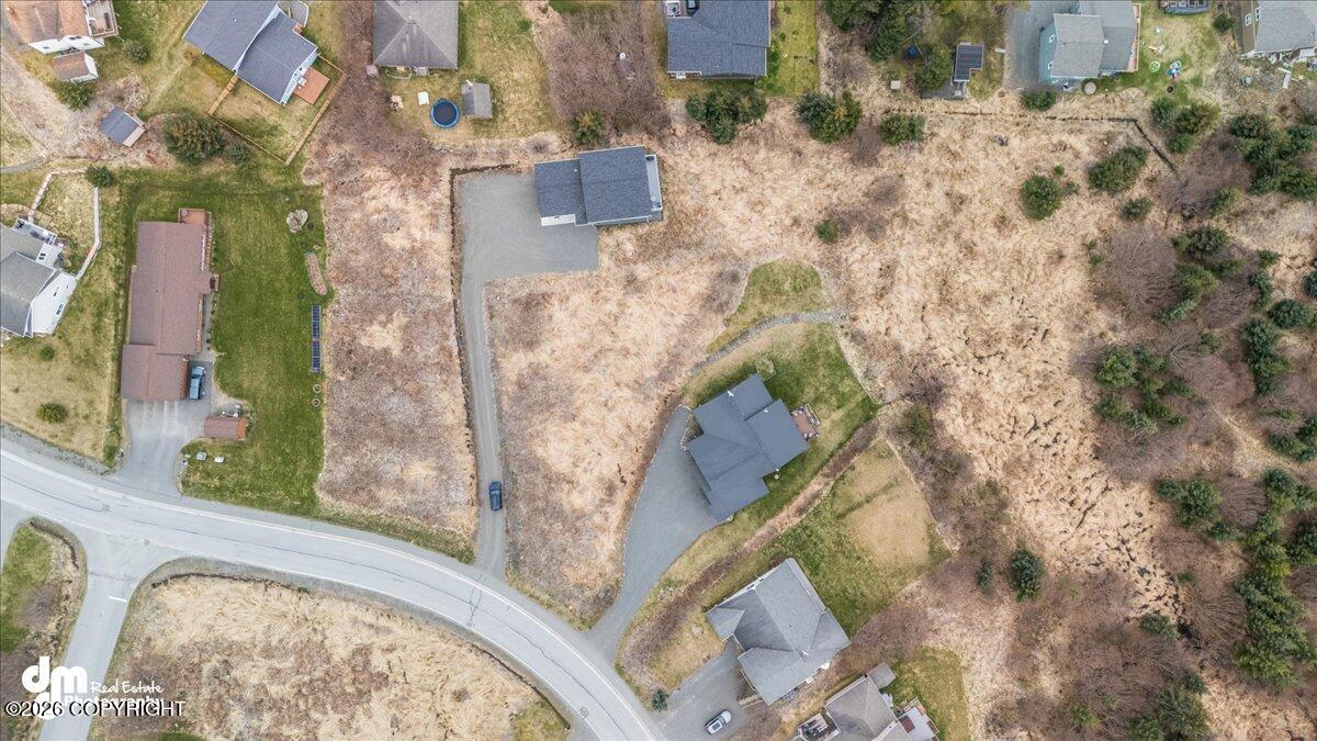 885 Soundview Avenue