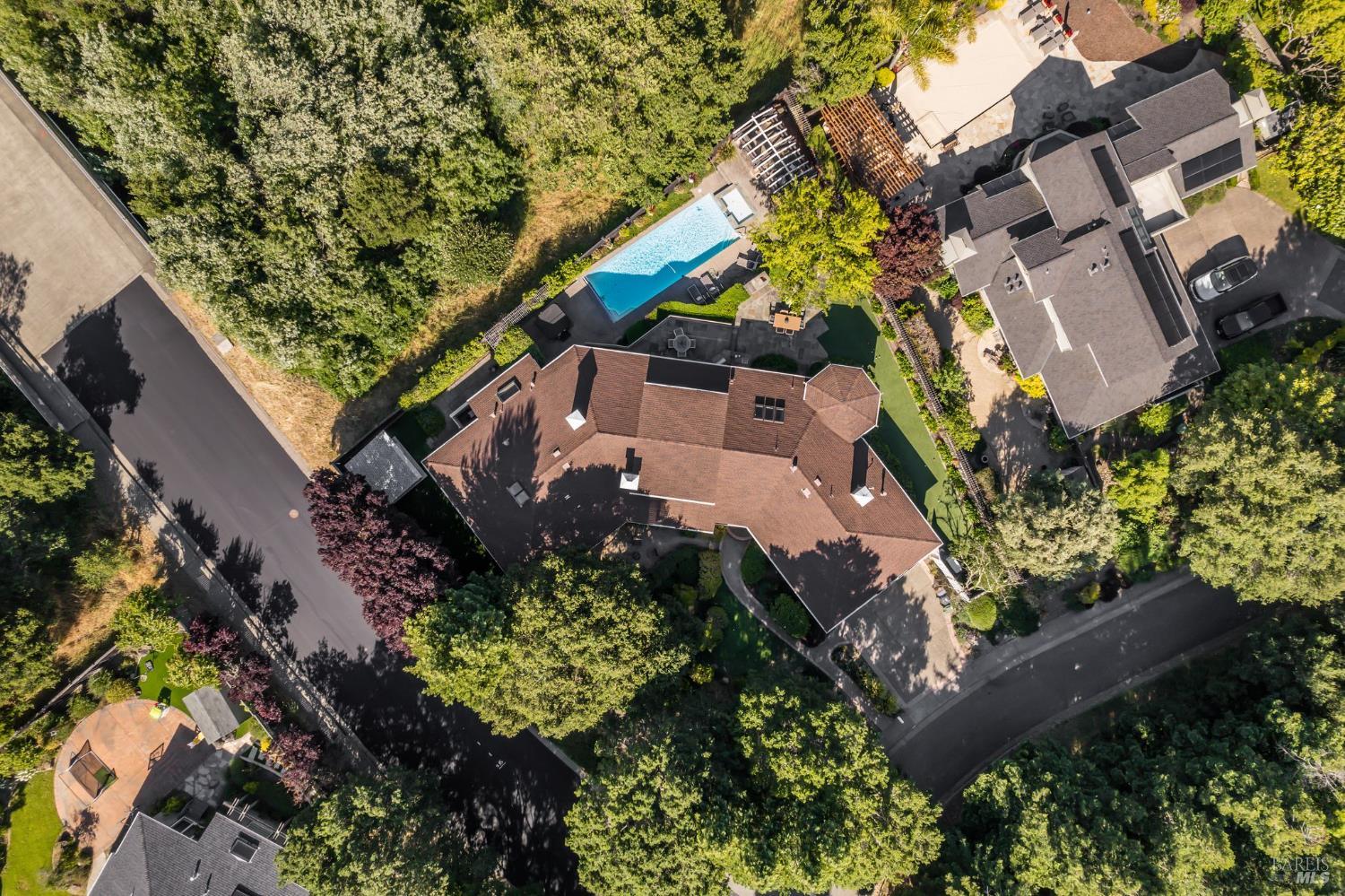 1 Golden Lily Place