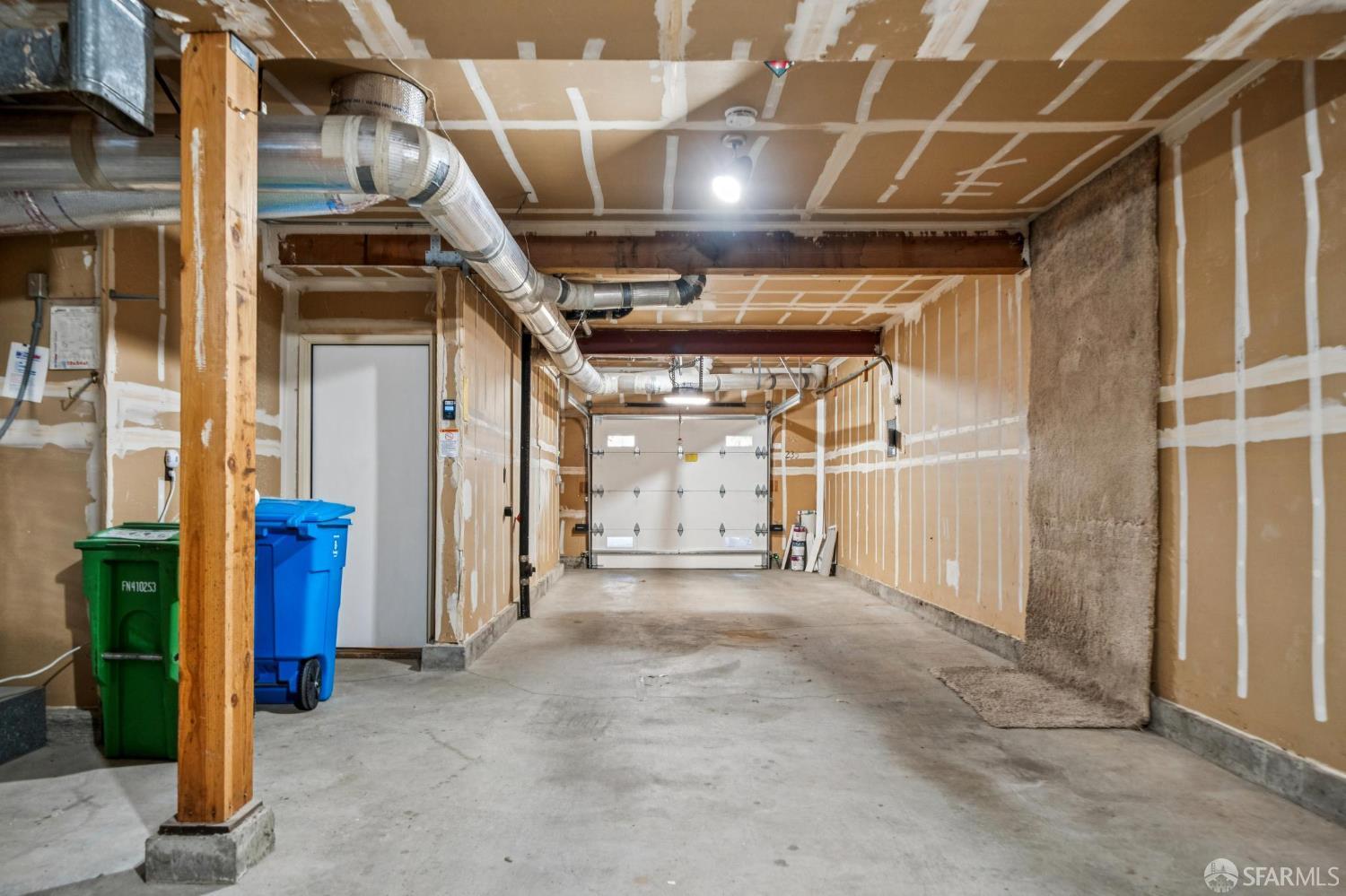 235 N Lake Merced Hills