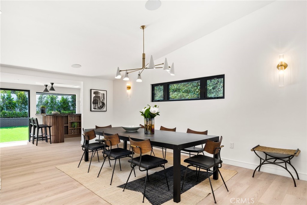 3221 Country Club Drive