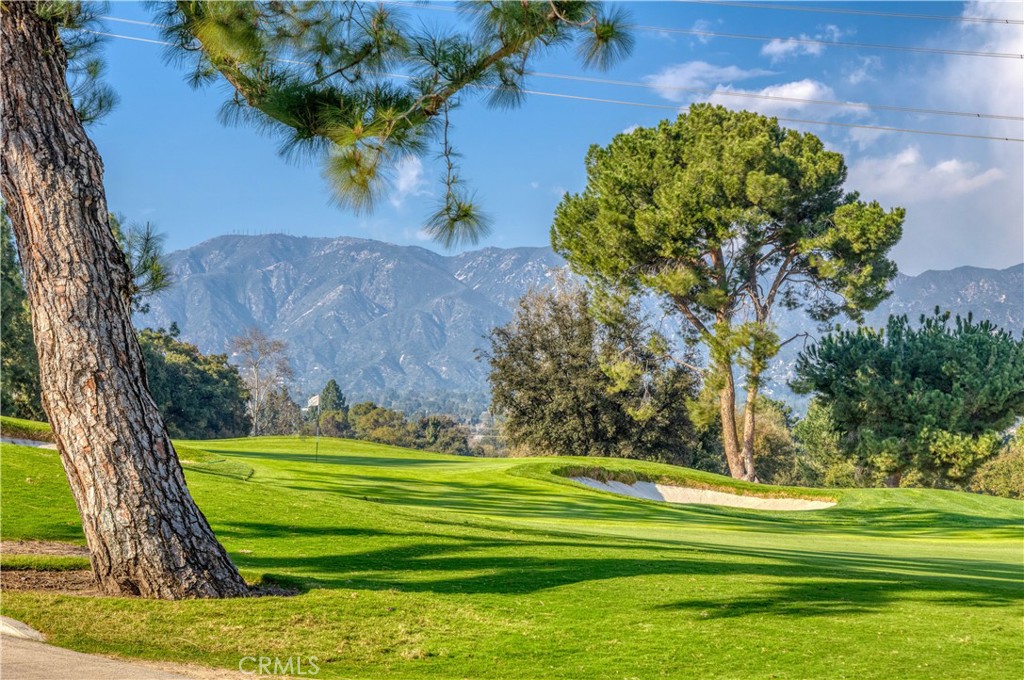 3221 Country Club Drive