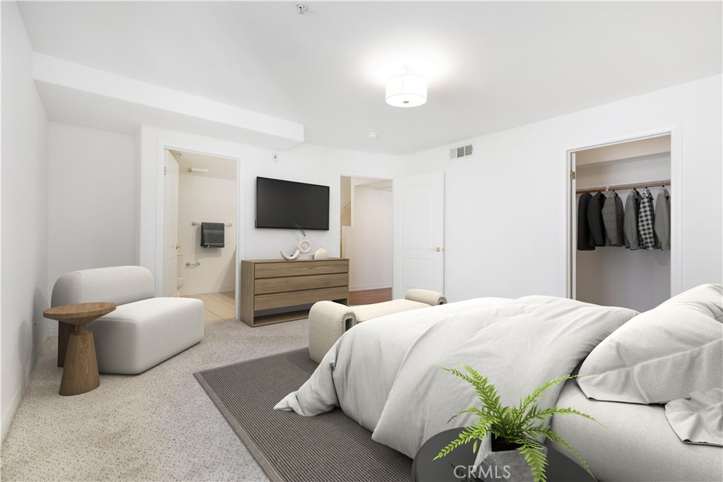 2716 Honolulu Avenue 103