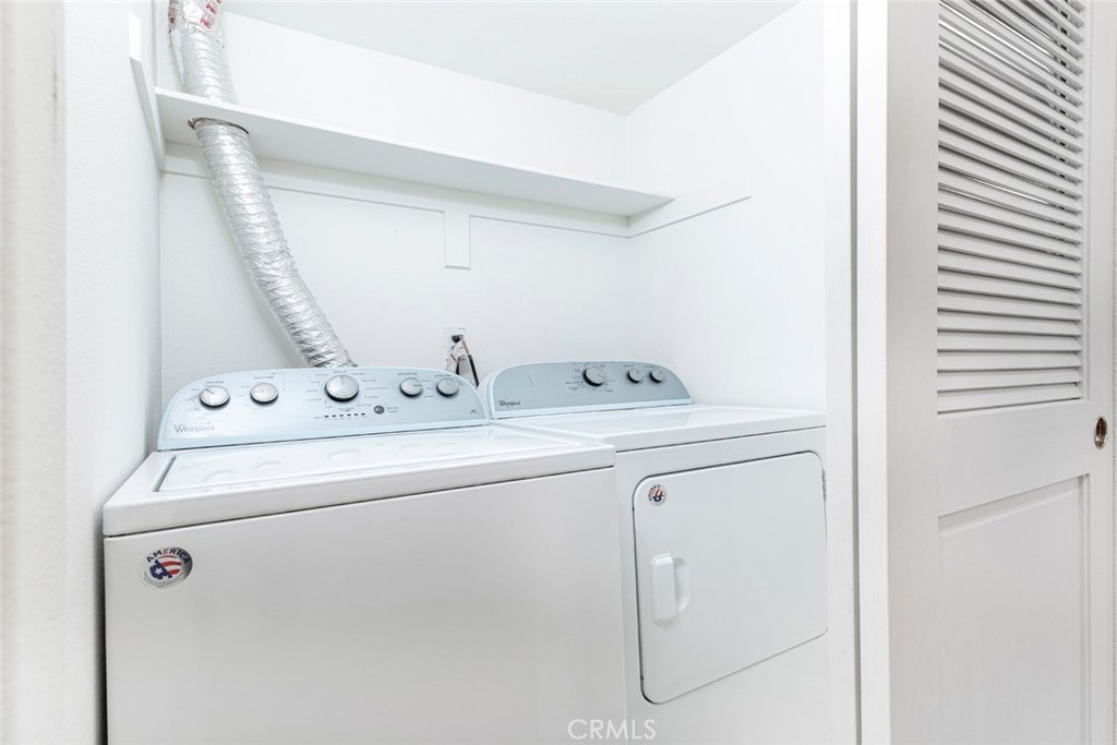 2716 Honolulu Avenue 103